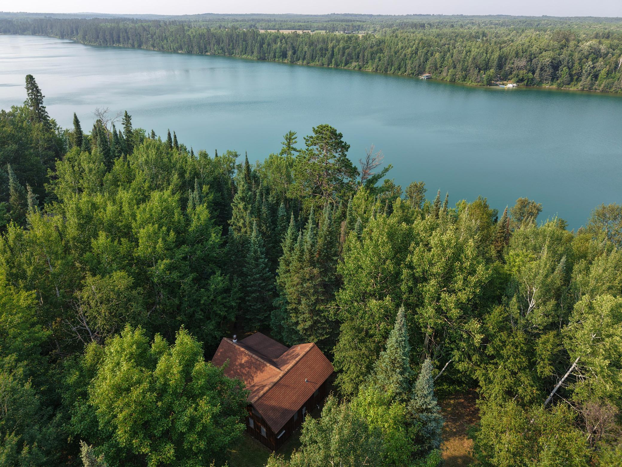 23052 Long Lake Drive Property Photo 4