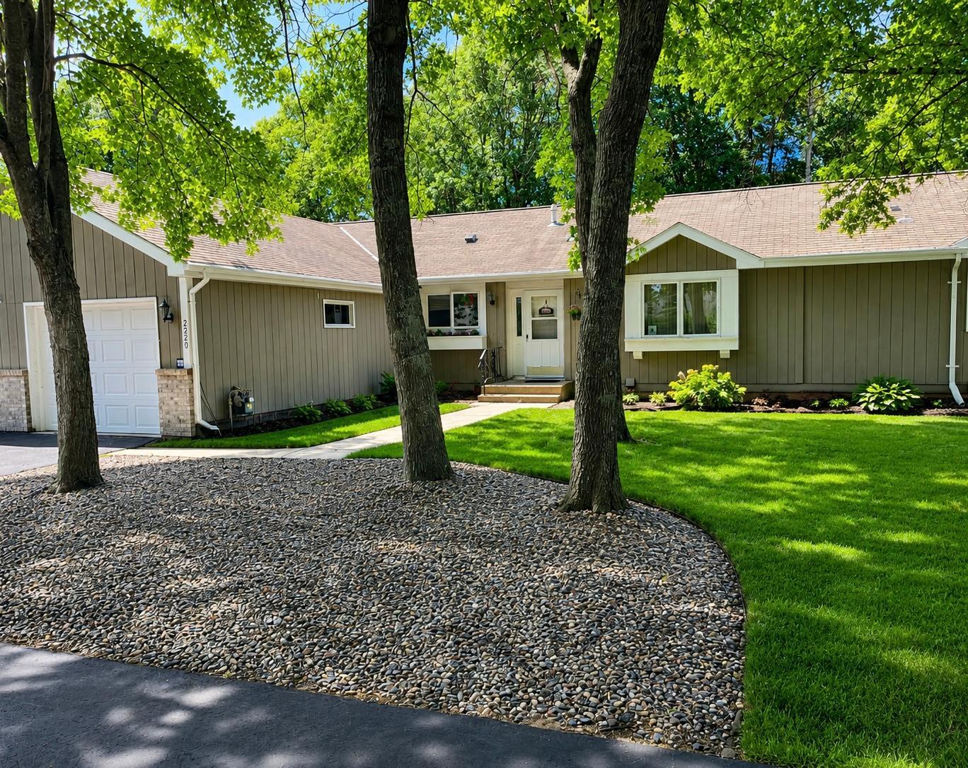 2220 Spruce Drive 1 Property Photo 2