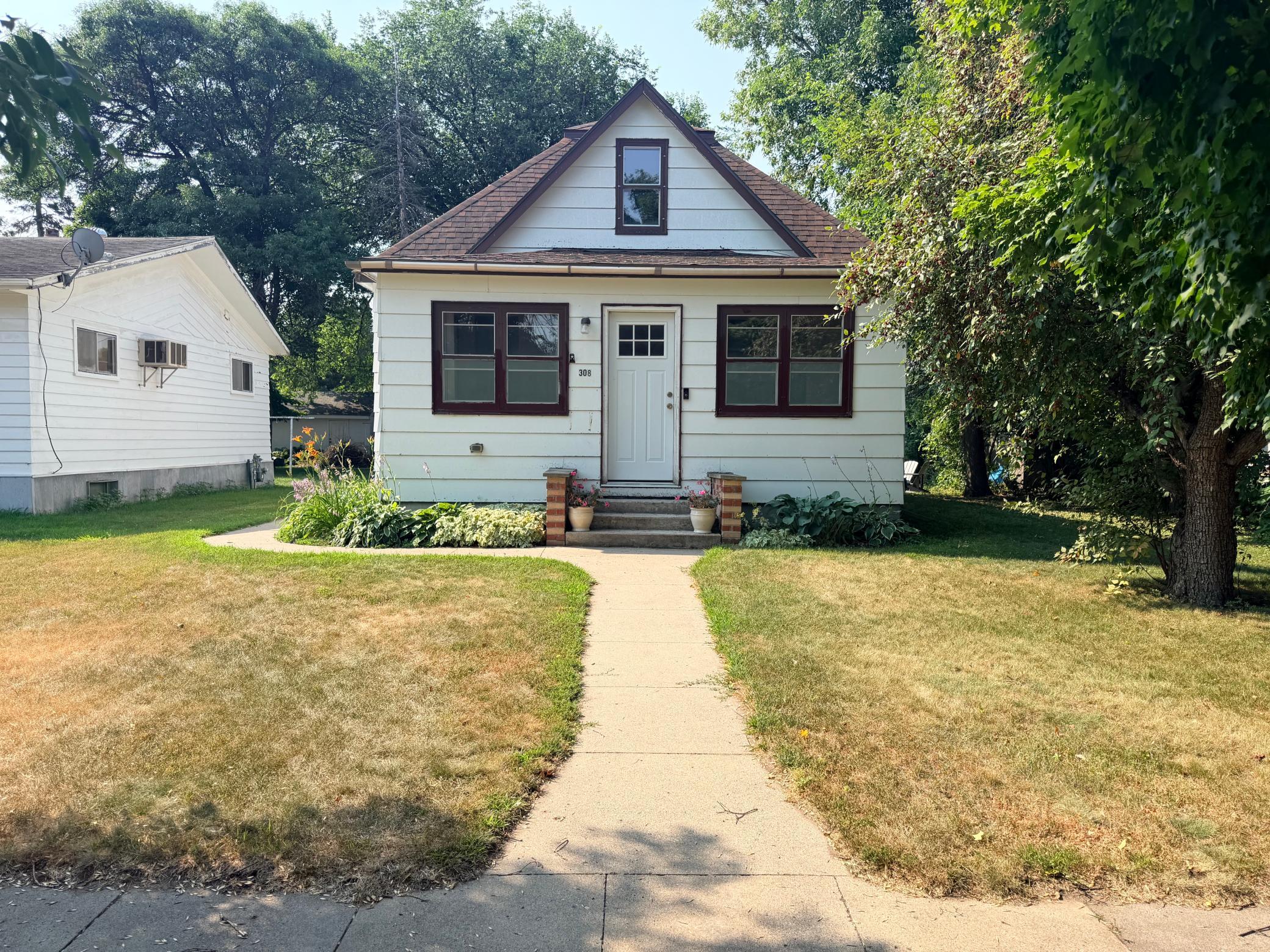 308 E Main Avenue