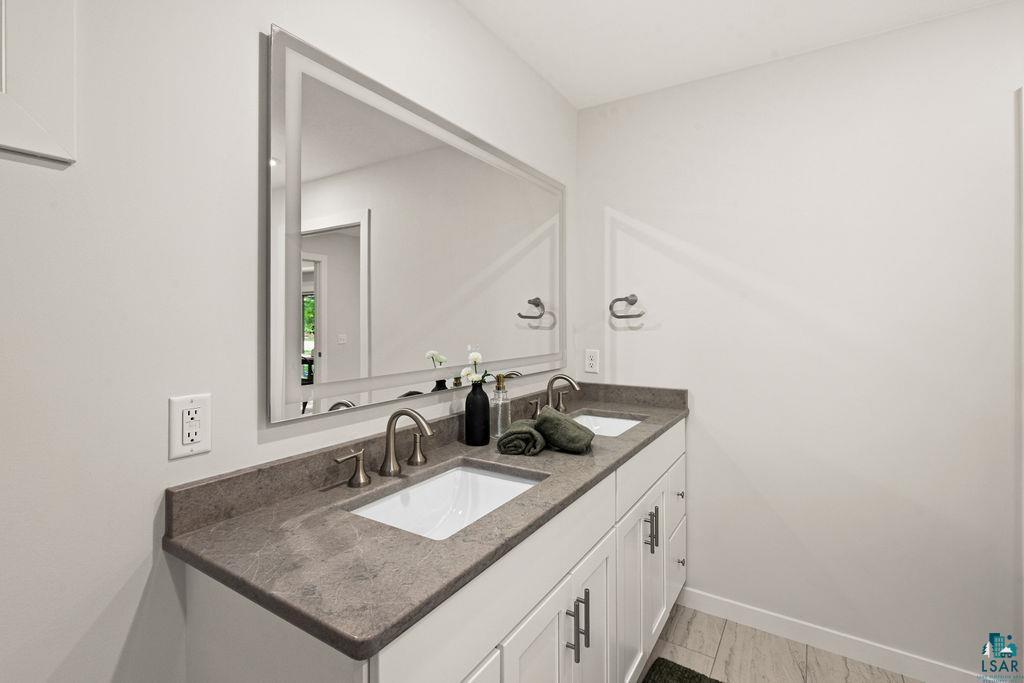 3971 Haines Road Property Photo 27