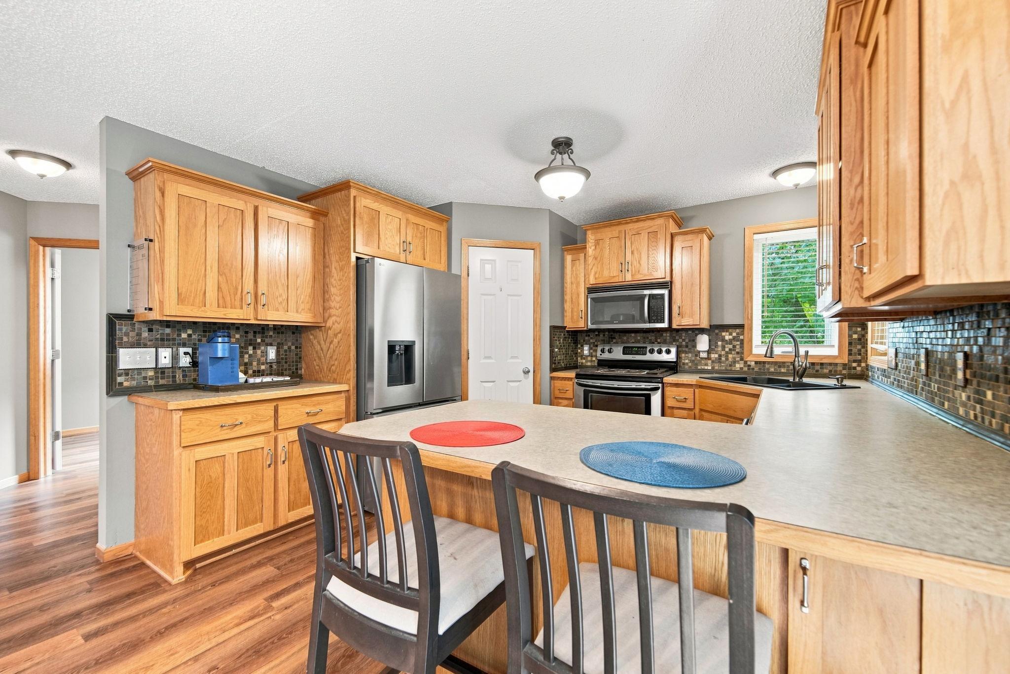 1007 3rd Avenue Nw Property Photo 3