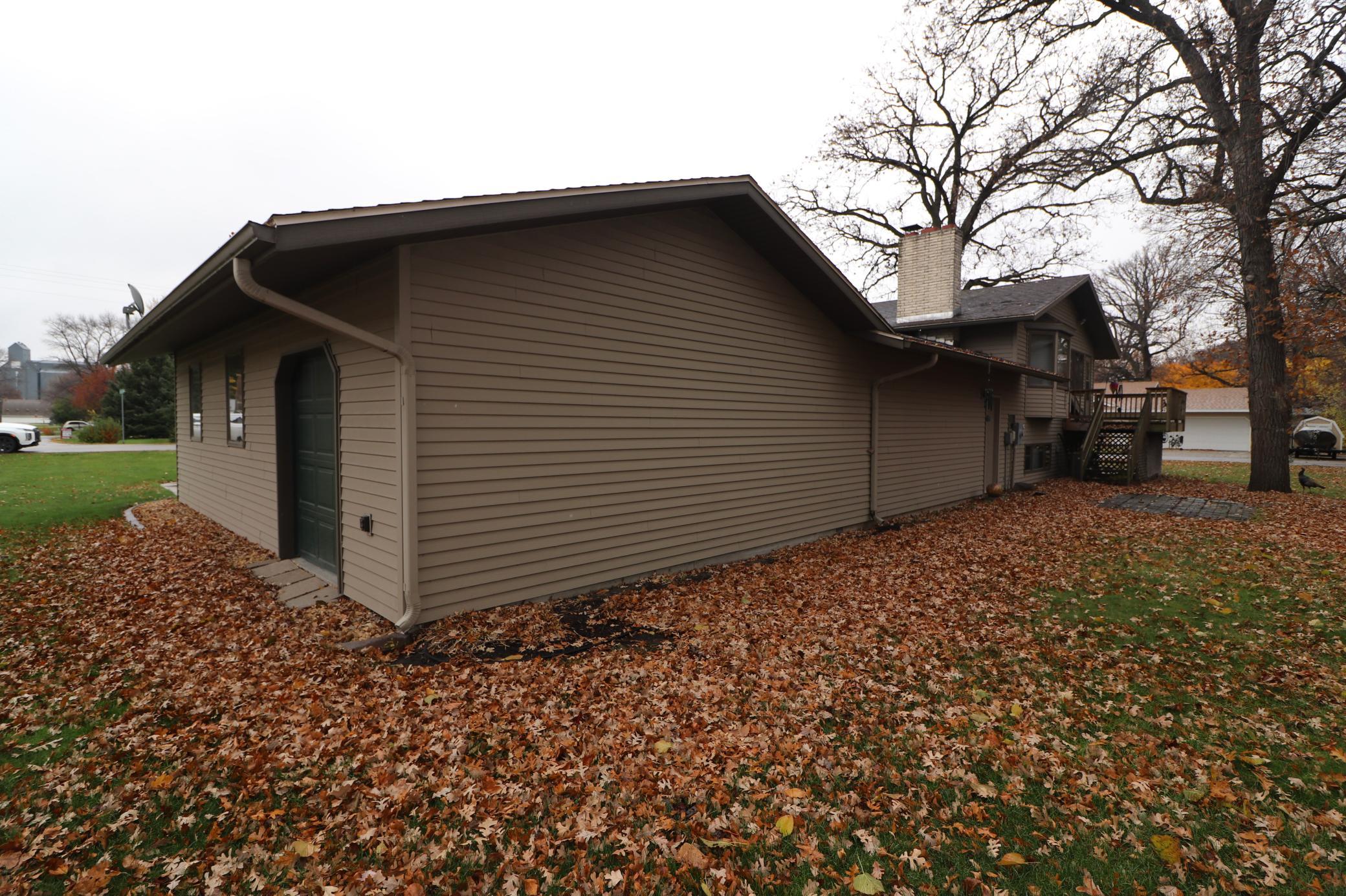 301 Sheyenne Drive Property Photo 8