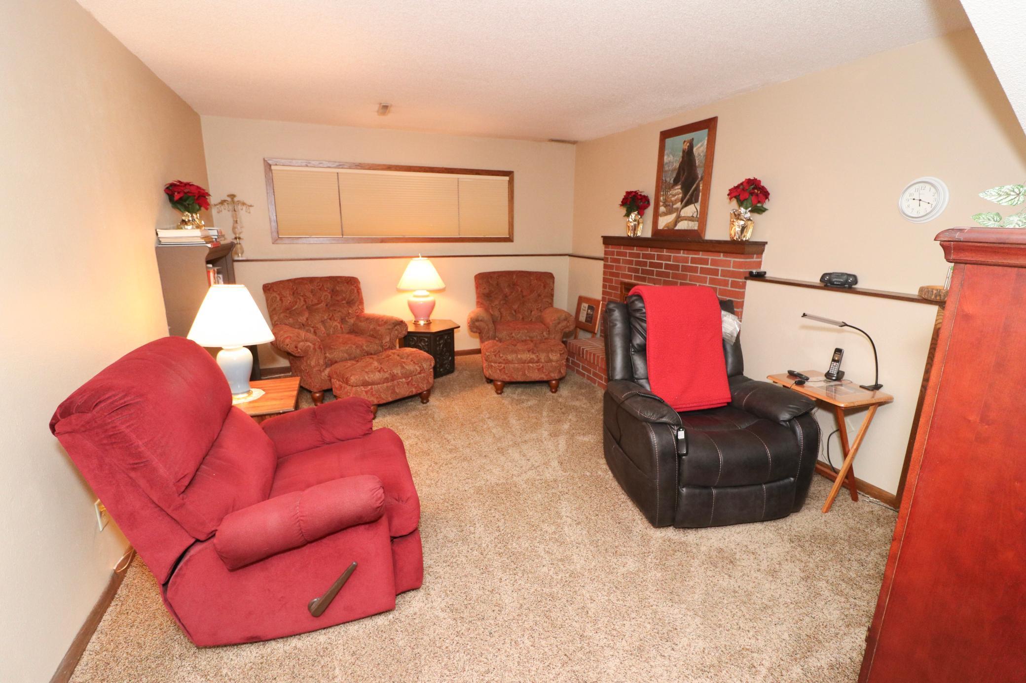 301 Sheyenne Drive Property Photo 29