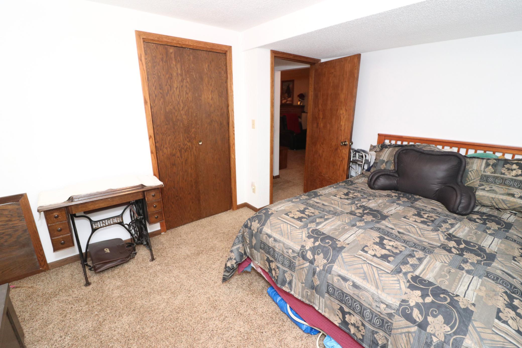 301 Sheyenne Drive Property Photo 35