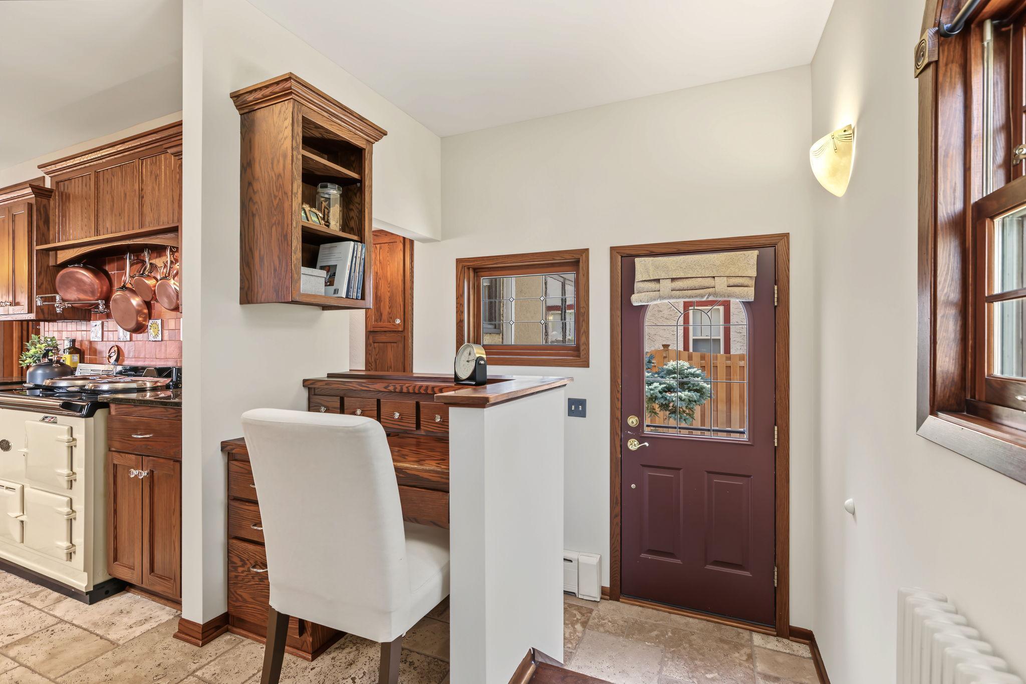5228 James Avenue S Property Photo 20