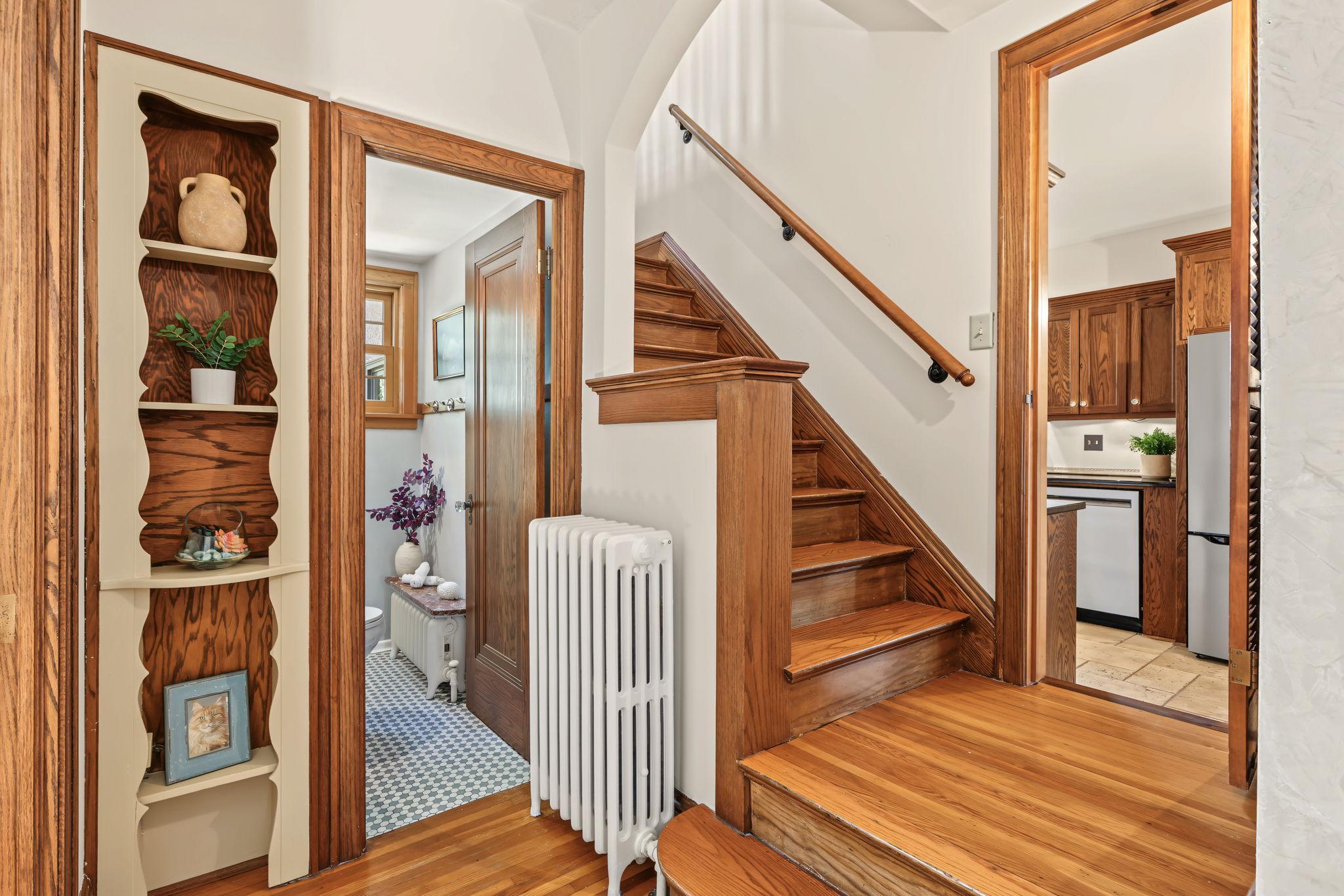 5228 James Avenue S Property Photo 28