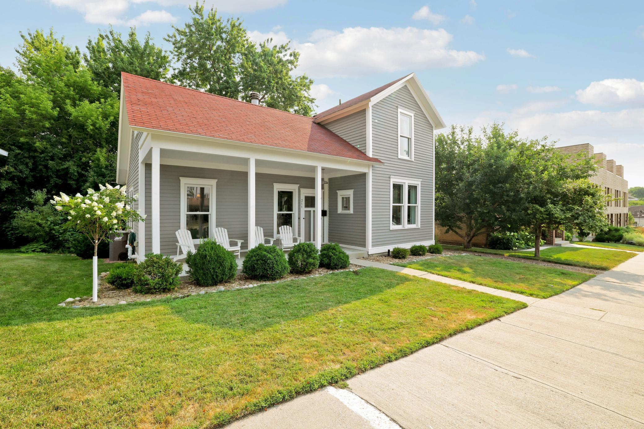 311 3rd Street Property Photo 2