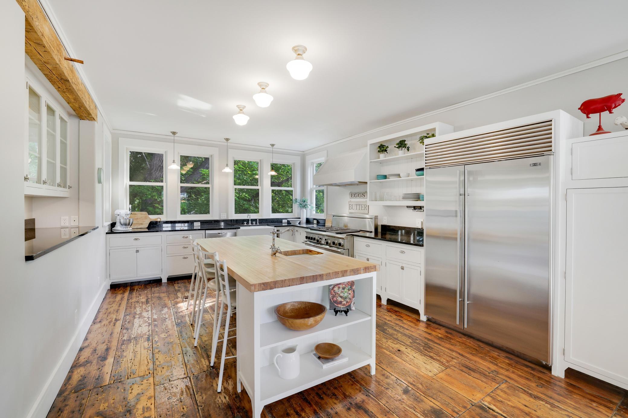 311 3rd Street Property Photo 13