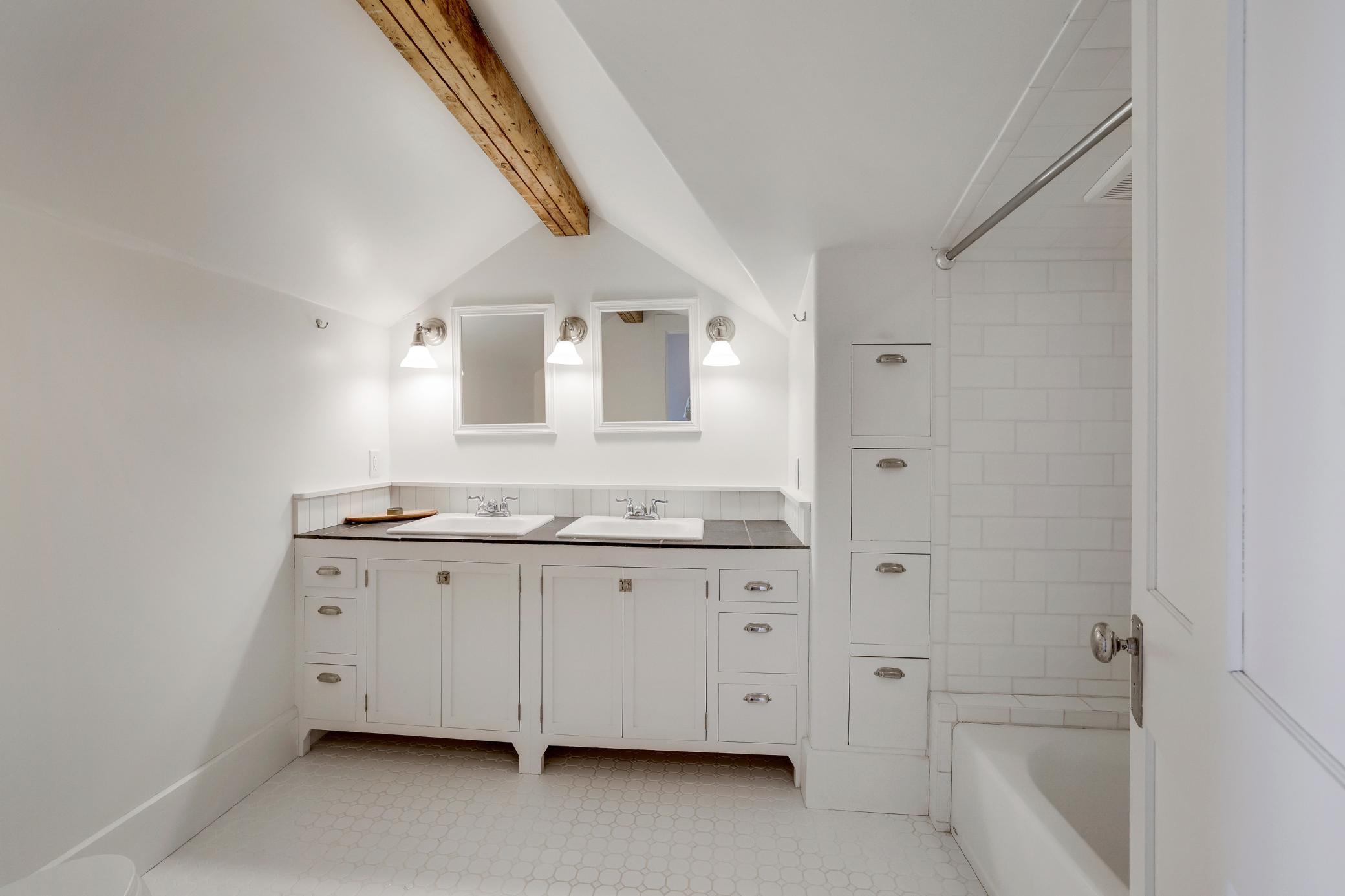 311 3rd Street Property Photo 42