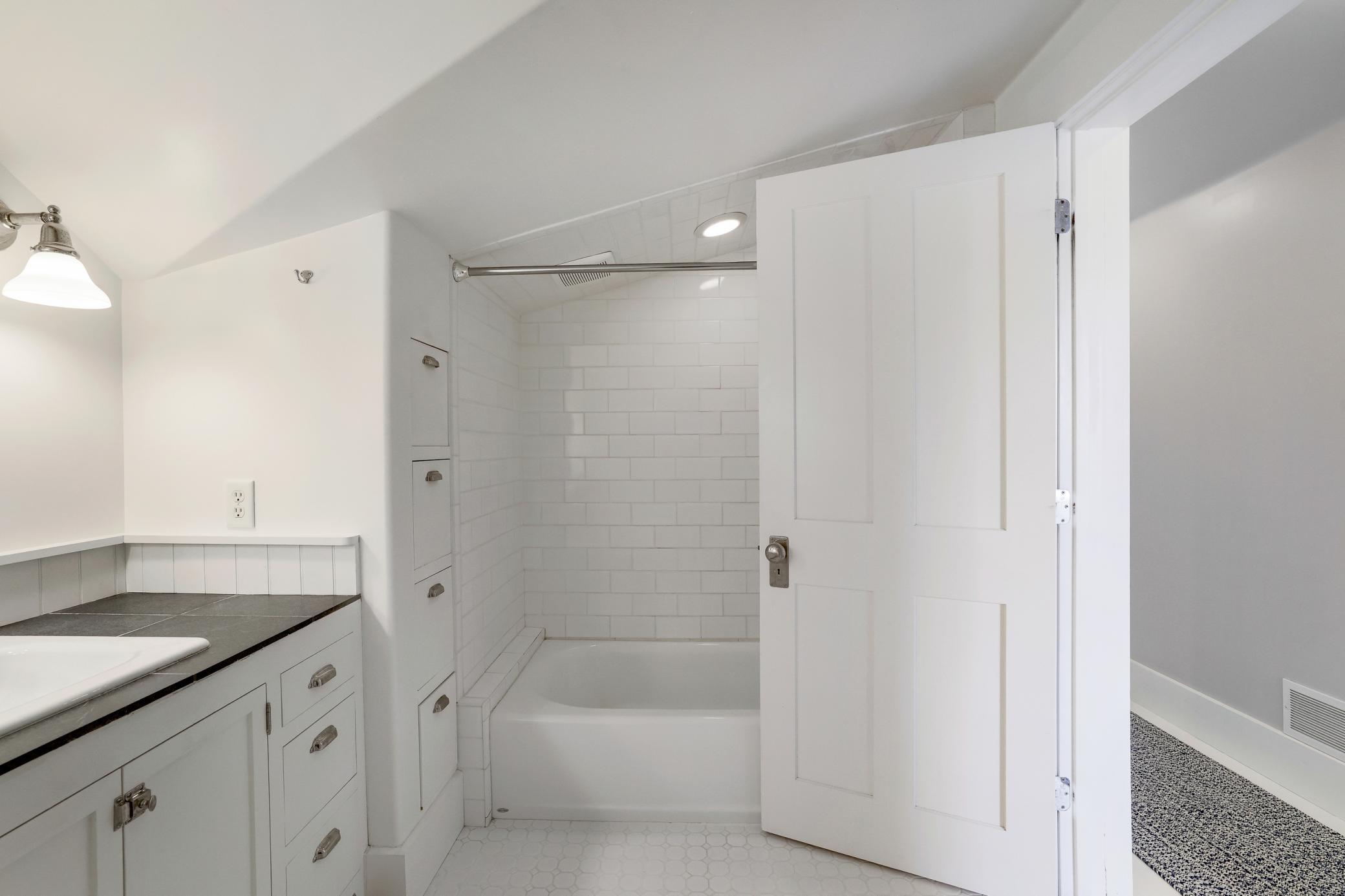 311 3rd Street Property Photo 43
