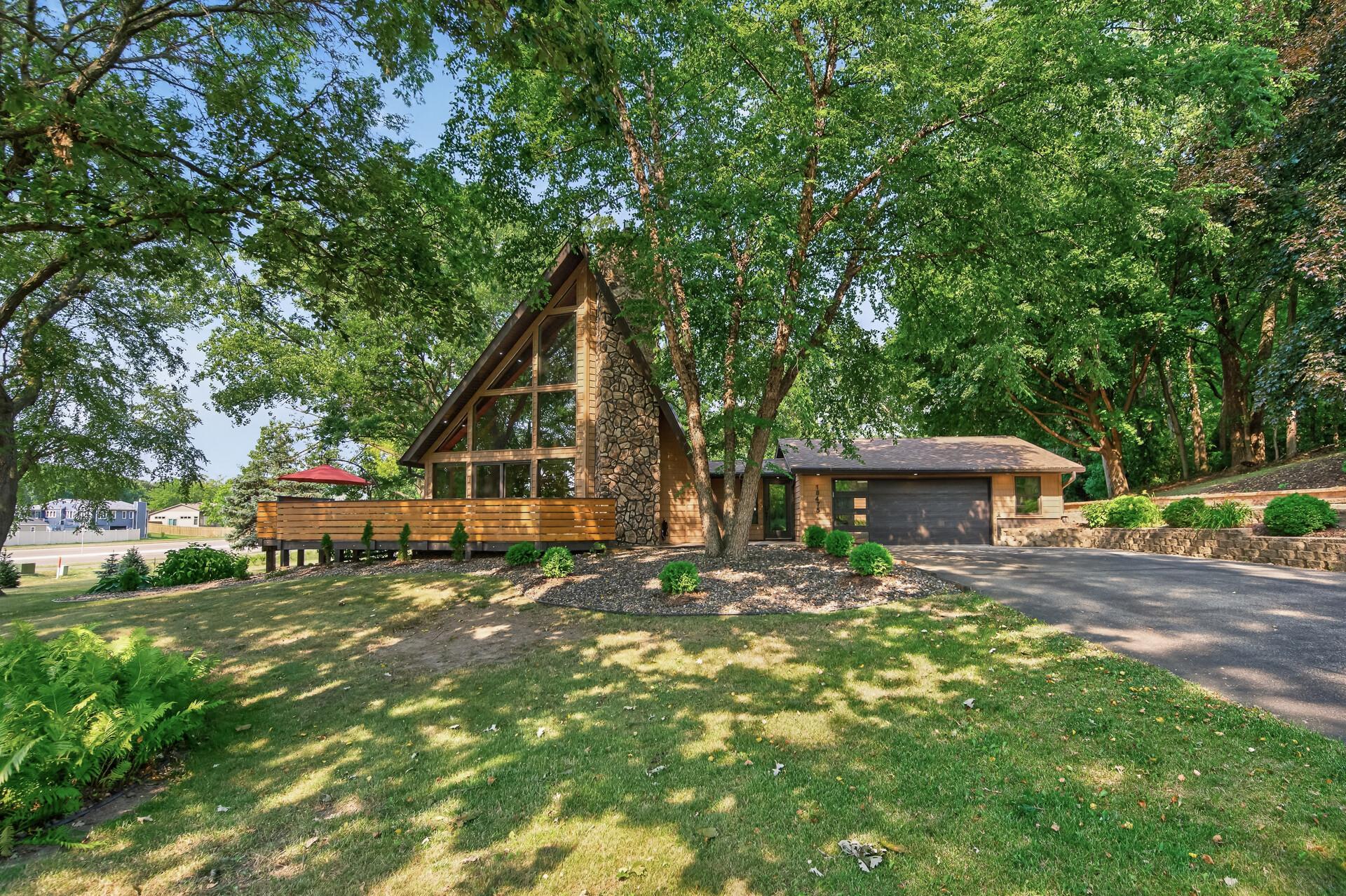 18475 Jamaica Path Property Photo 1