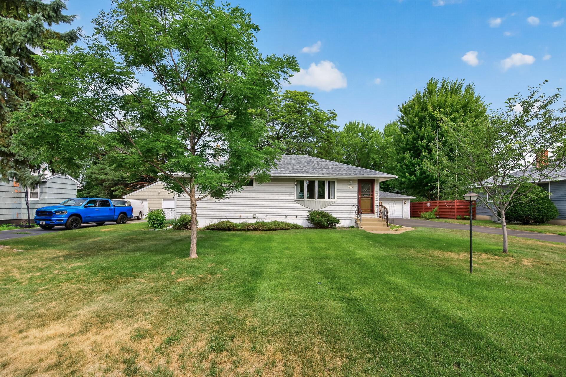 1225 Skillman Avenue E Property Photo 1