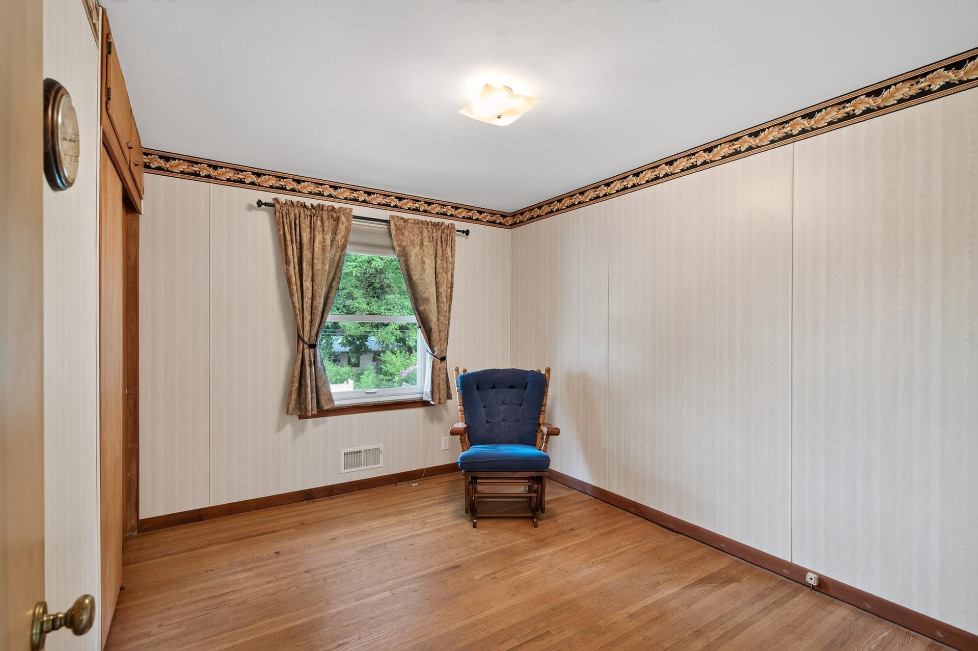 1225 Skillman Avenue E Property Photo 15
