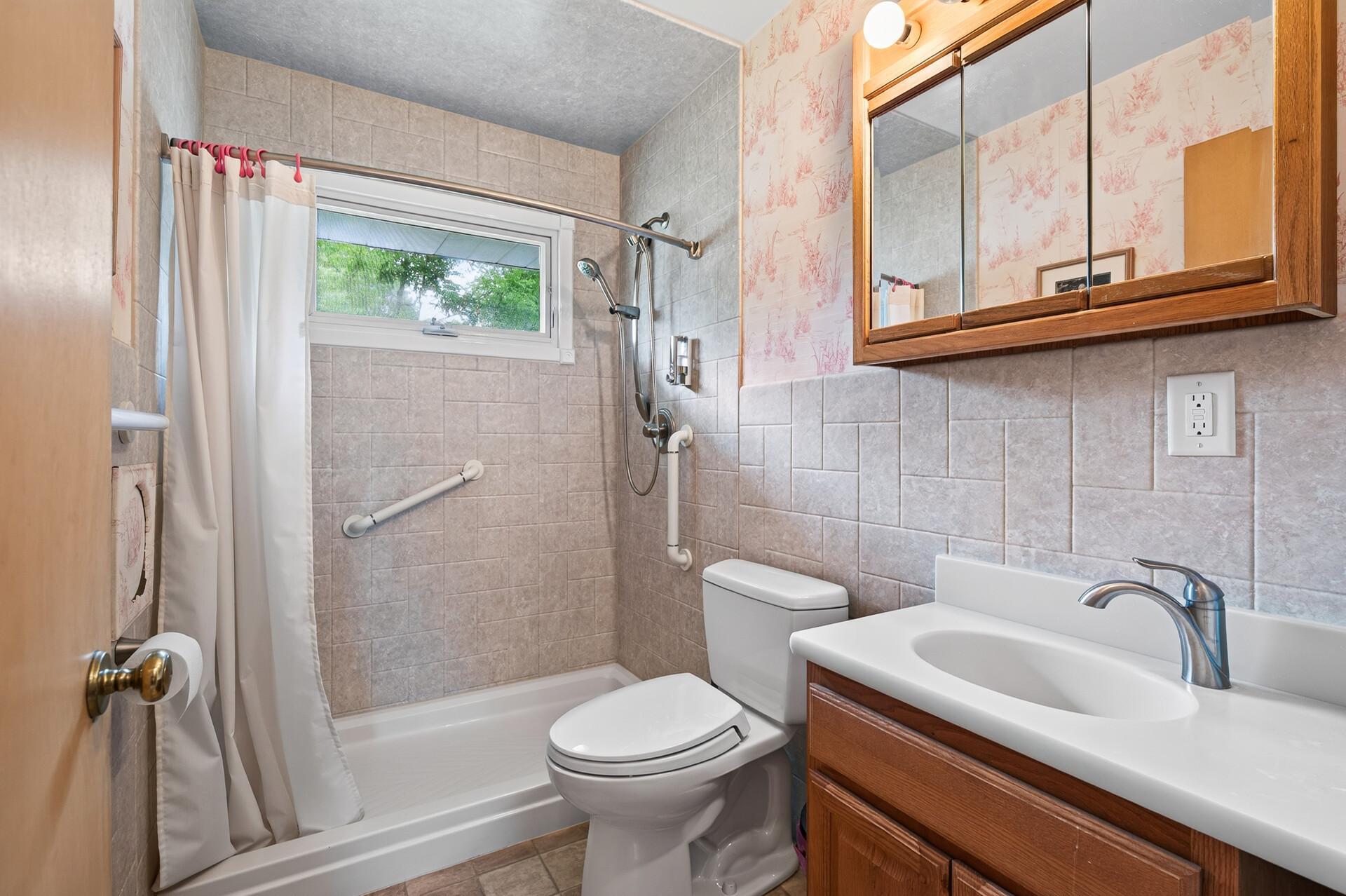 1225 Skillman Avenue E Property Photo 18