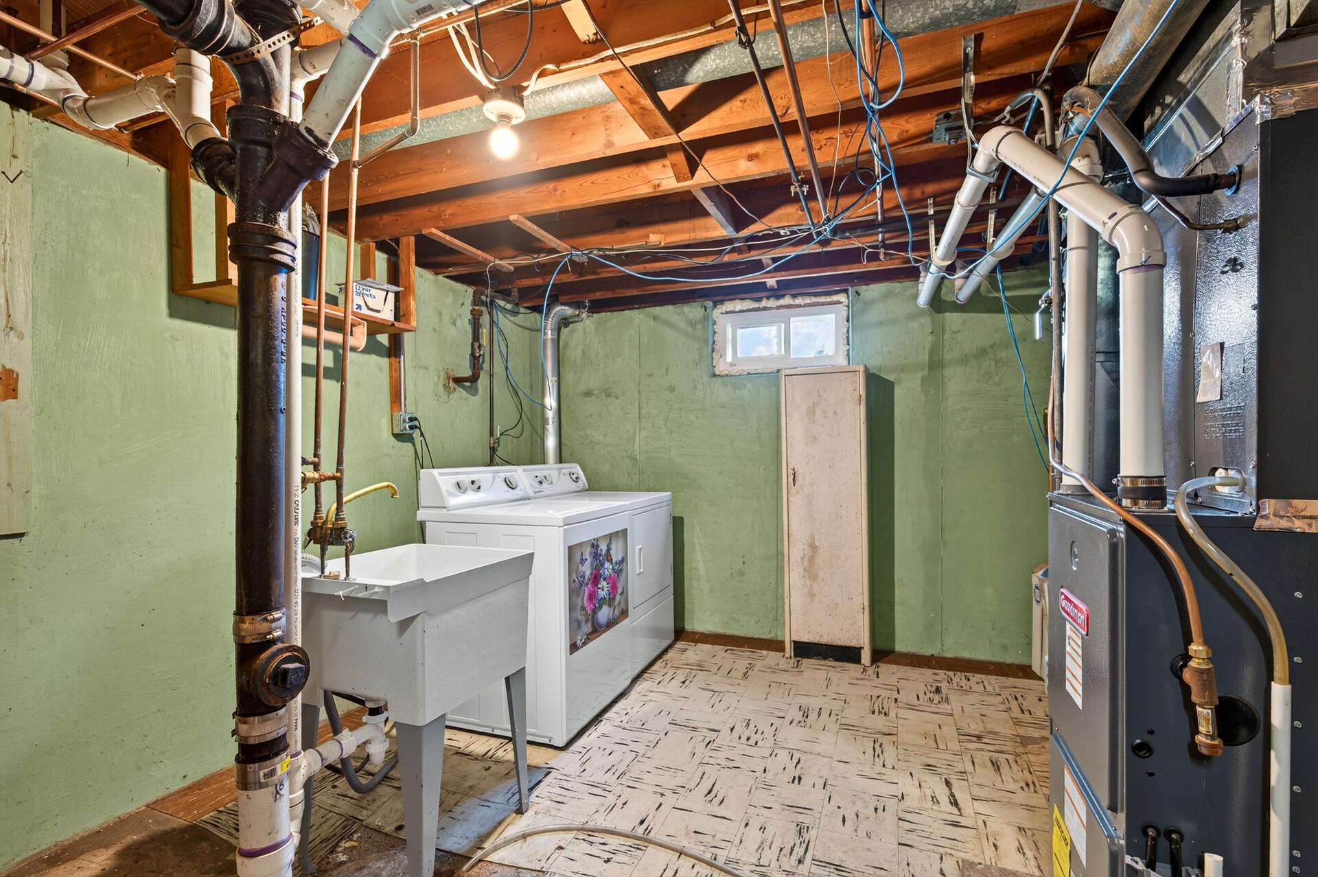 1225 Skillman Avenue E Property Photo 22