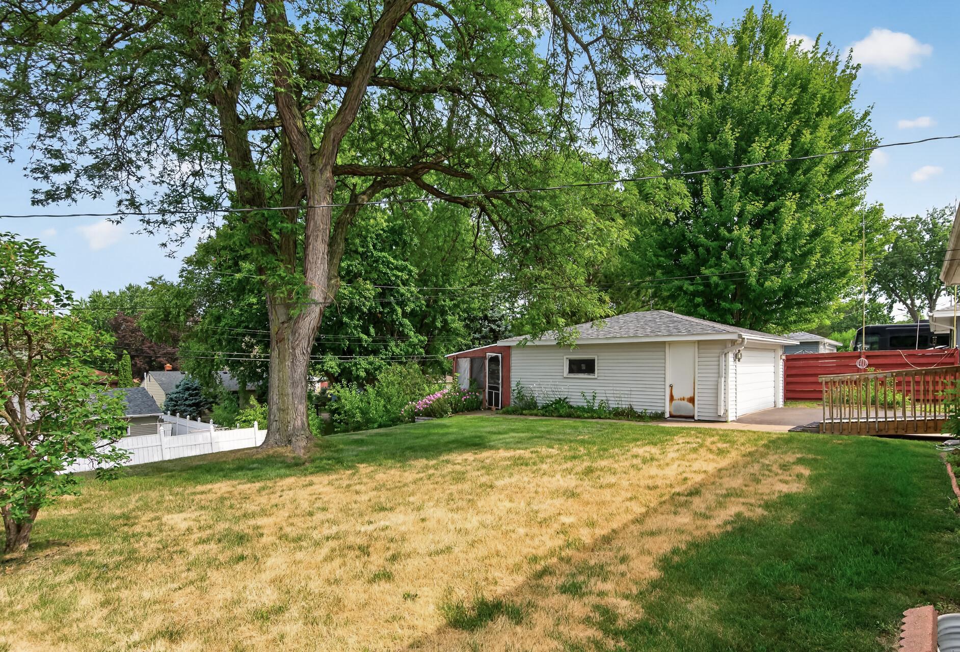 1225 Skillman Avenue E Property Photo 26