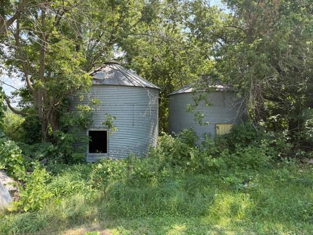 40328 Long Lake Road Property Photo 13