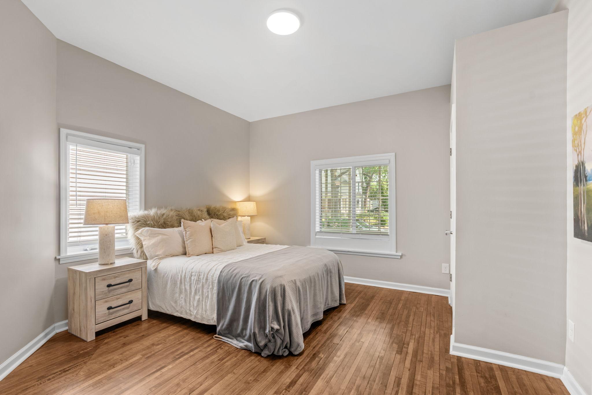 55 Front Avenue Property Photo 8