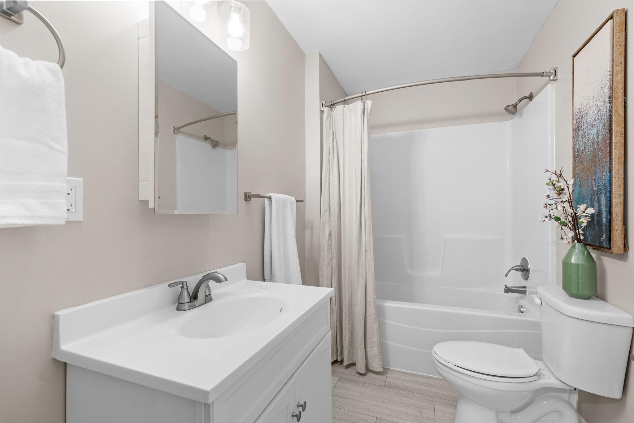 55 Front Avenue Property Photo 21