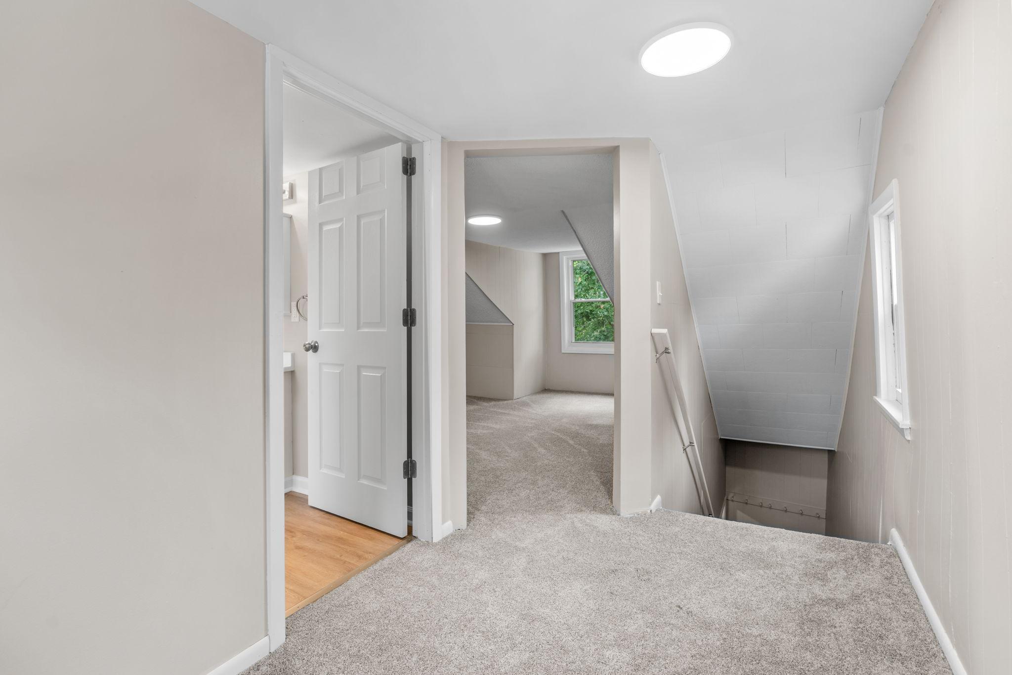 55 Front Avenue Property Photo 23
