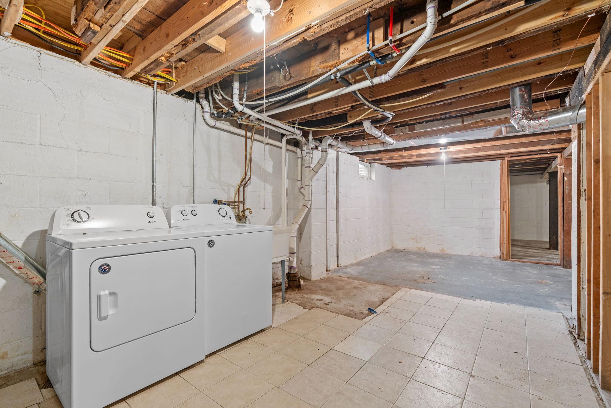 55 Front Avenue Property Photo 31