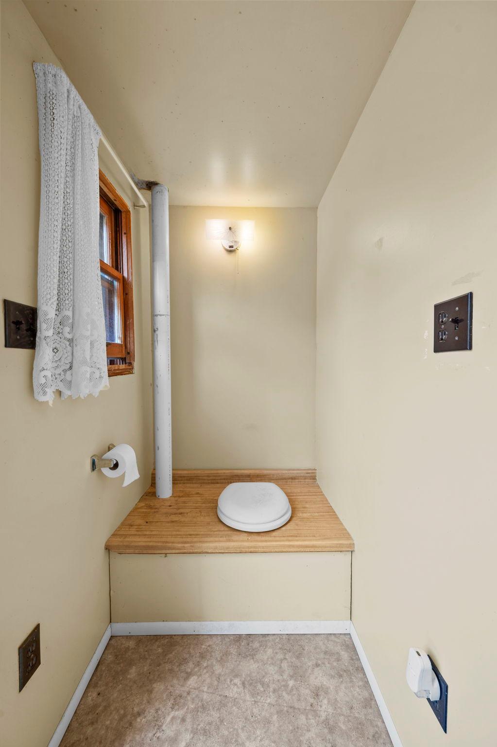 27869 Kovarik Road Property Photo 16
