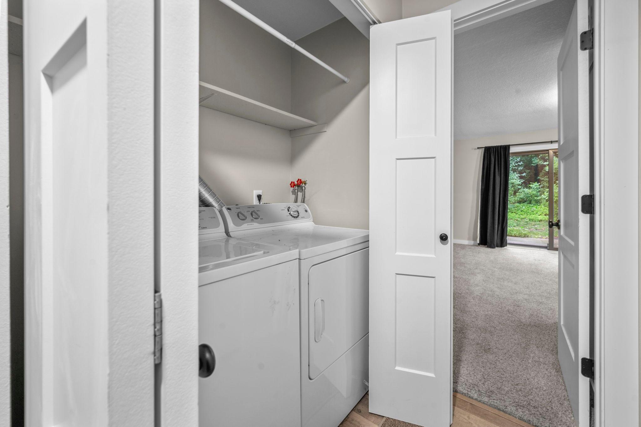 4113 Cj Circle Se Property Photo 14