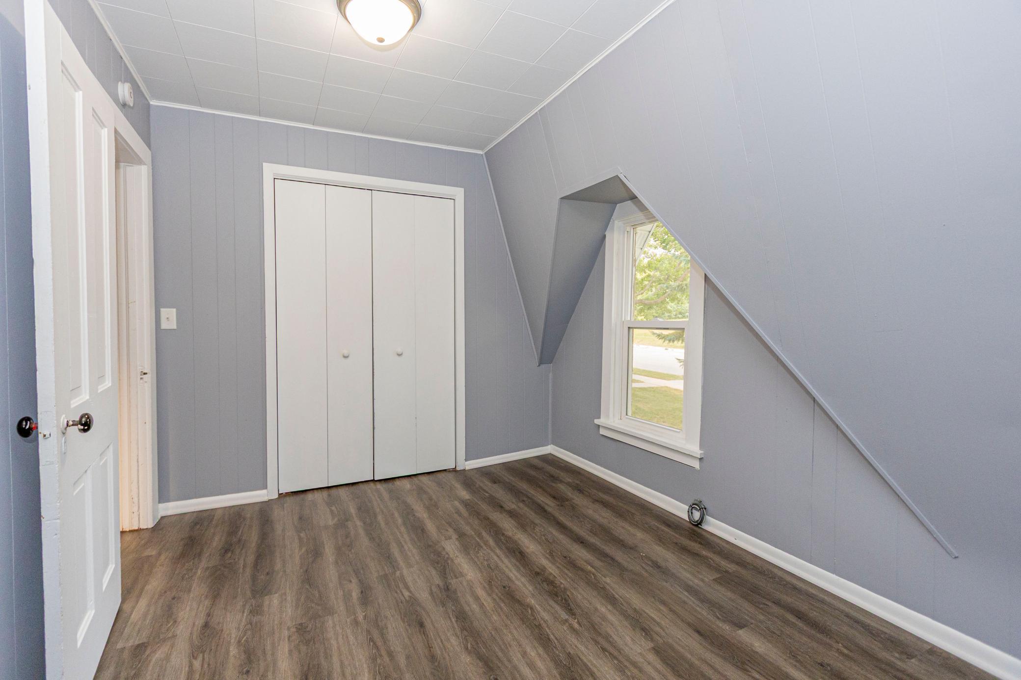 505 8th Avenue E Property Photo 18