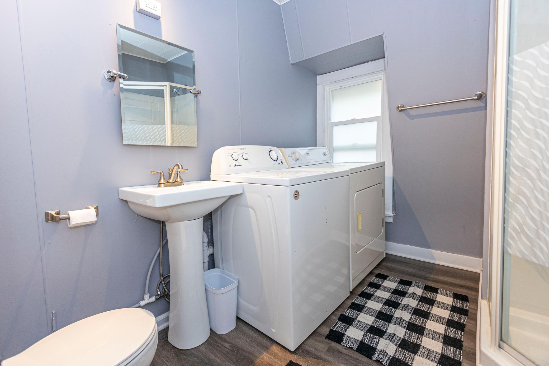 505 8th Avenue E Property Photo 21