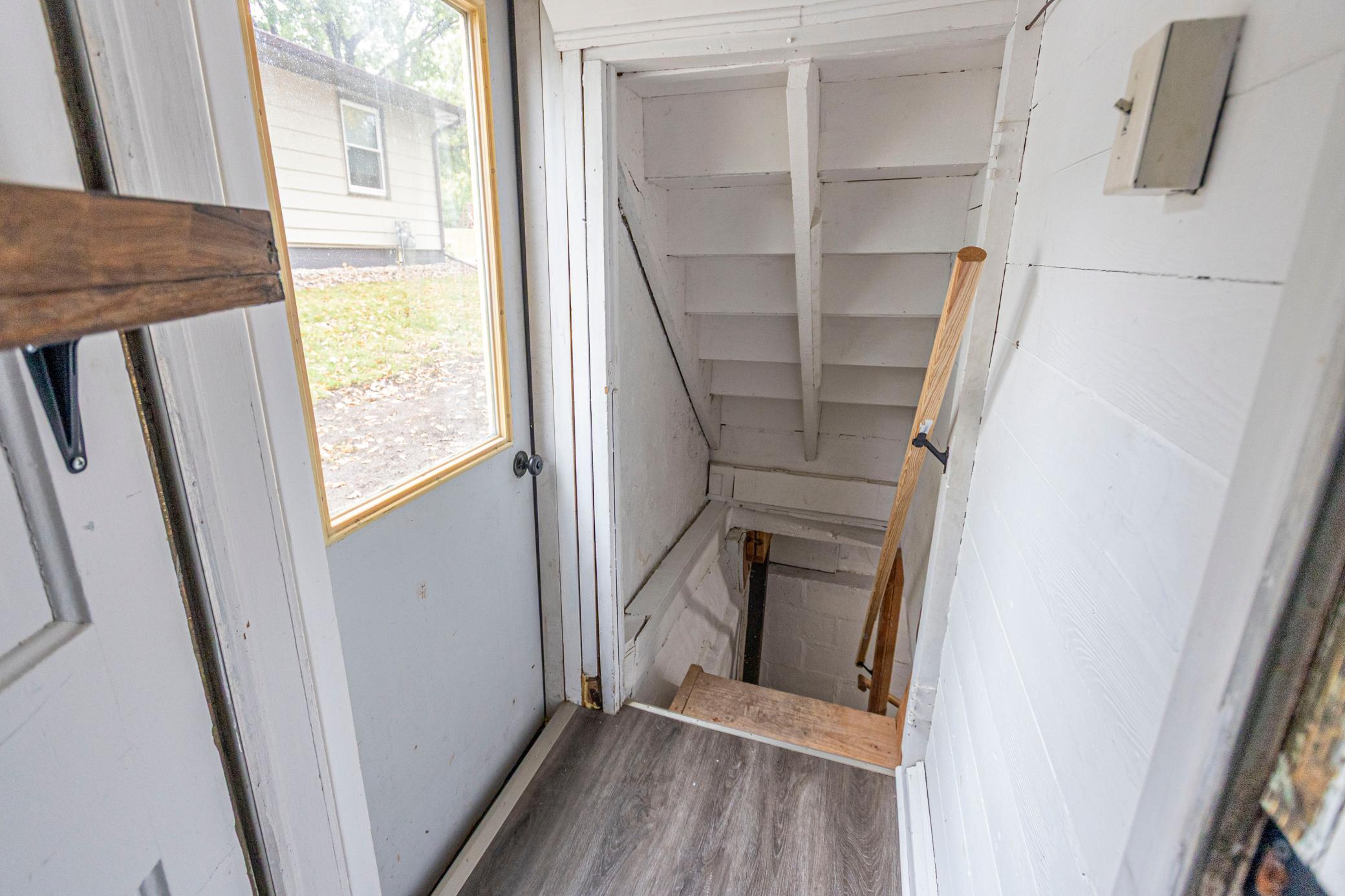 505 8th Avenue E Property Photo 26