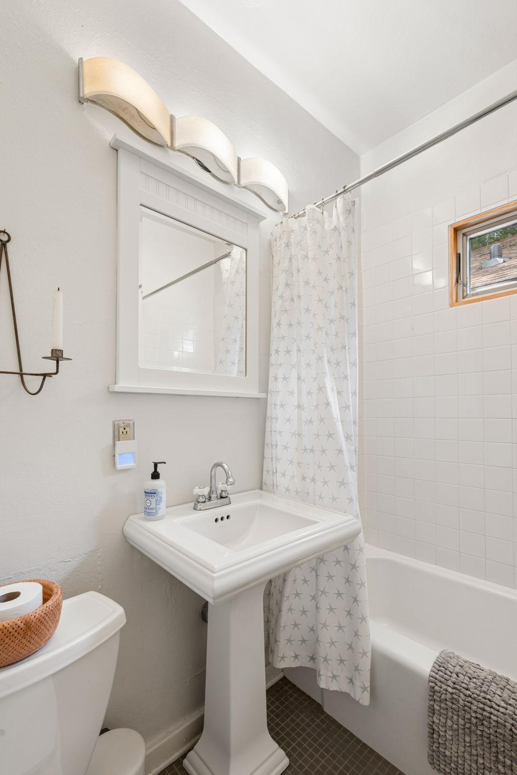 2410 35th Avenue S Property Photo 26