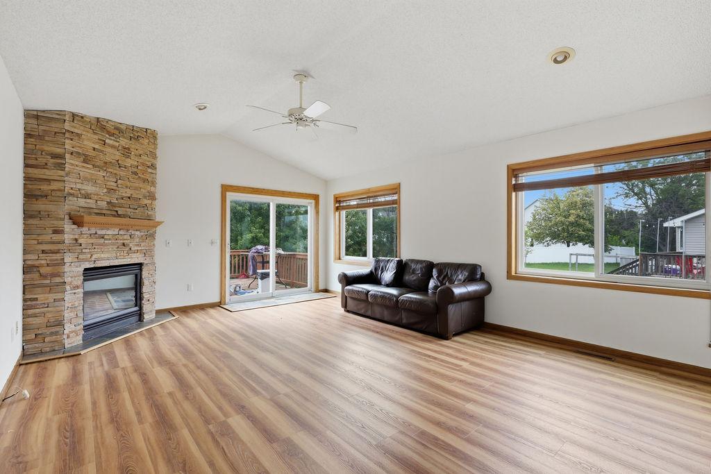 17373 Glencoe Avenue Property Photo 6