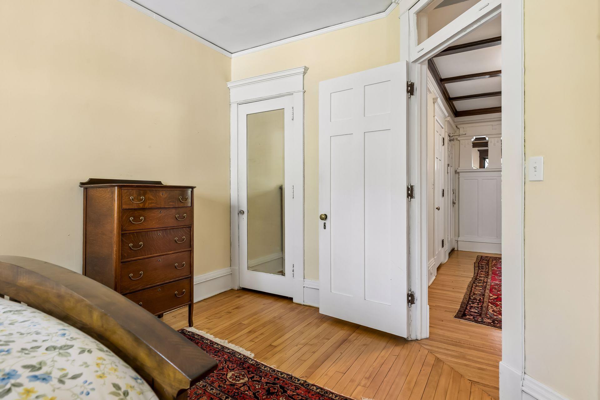 903 Goodrich Avenue C Property Photo 27