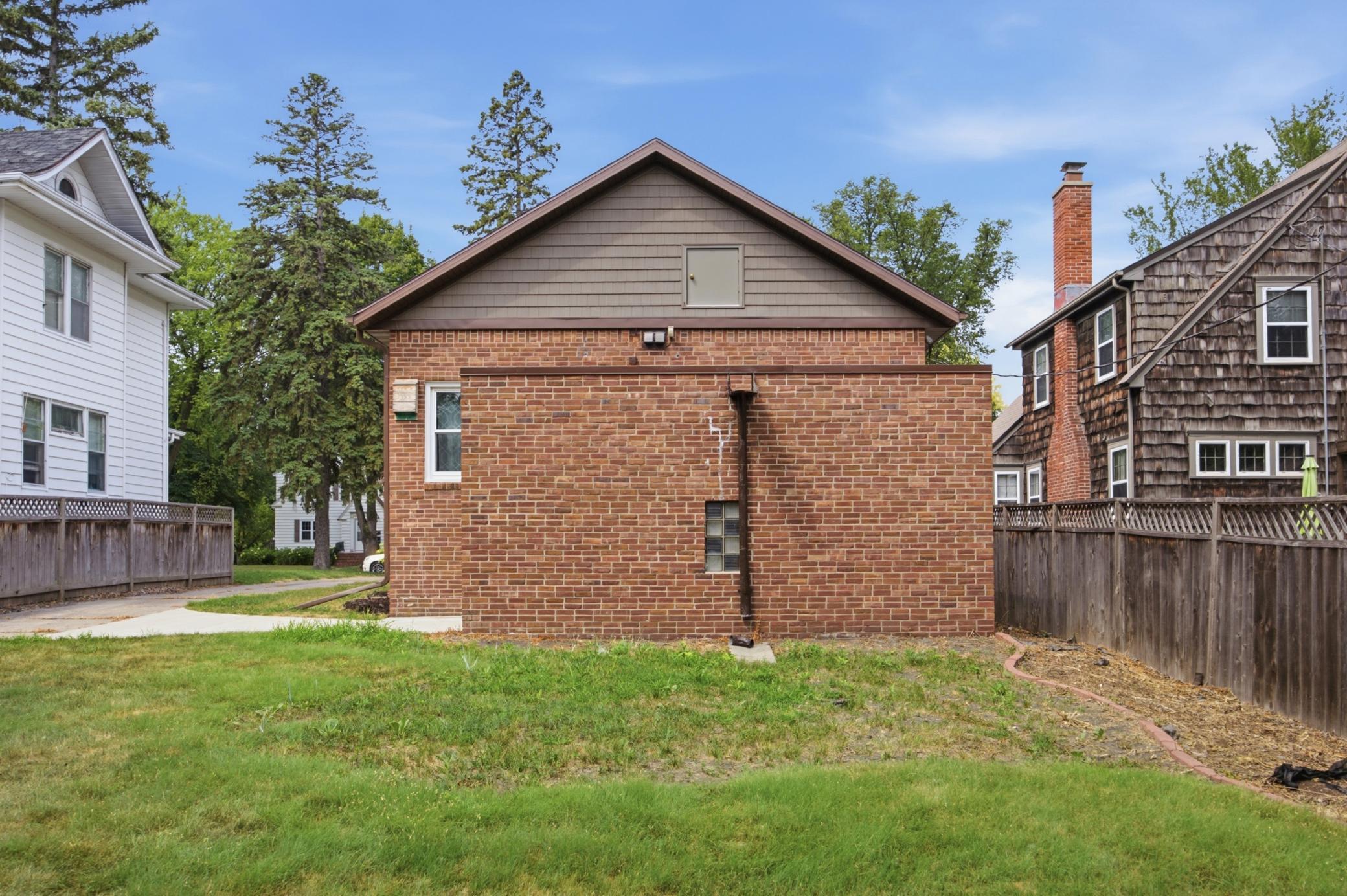 618 6th Street S Property Photo 29