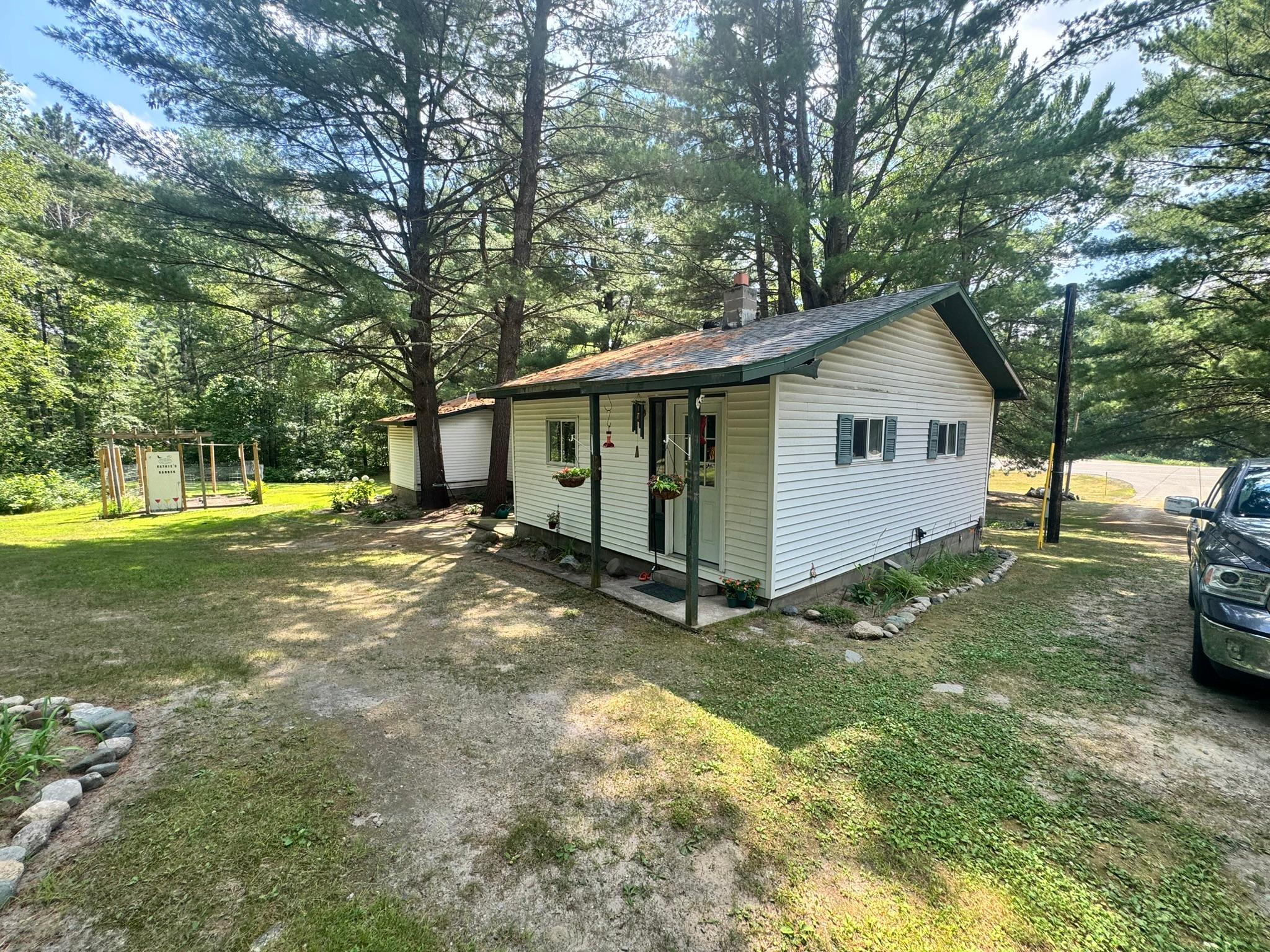 22034 County 2 Property Photo 4