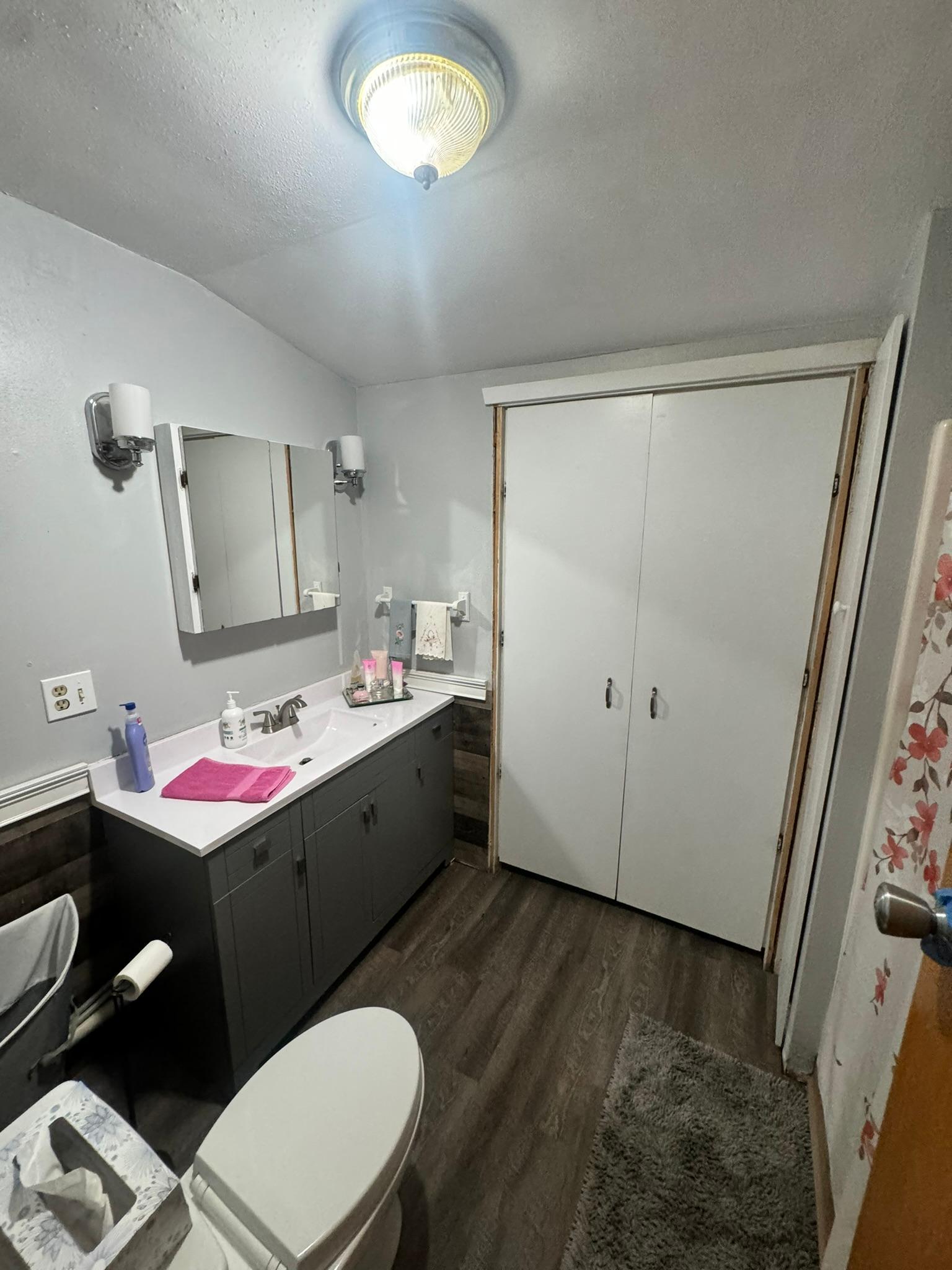 22034 County 2 Property Photo 27