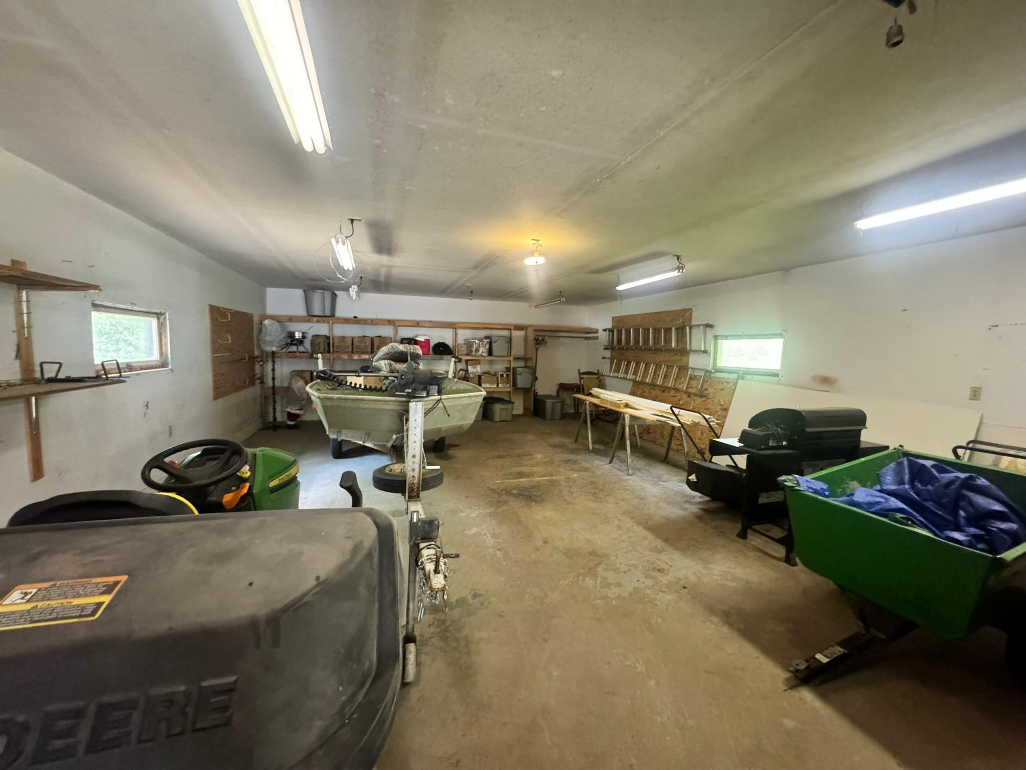 22034 County 2 Property Photo 42