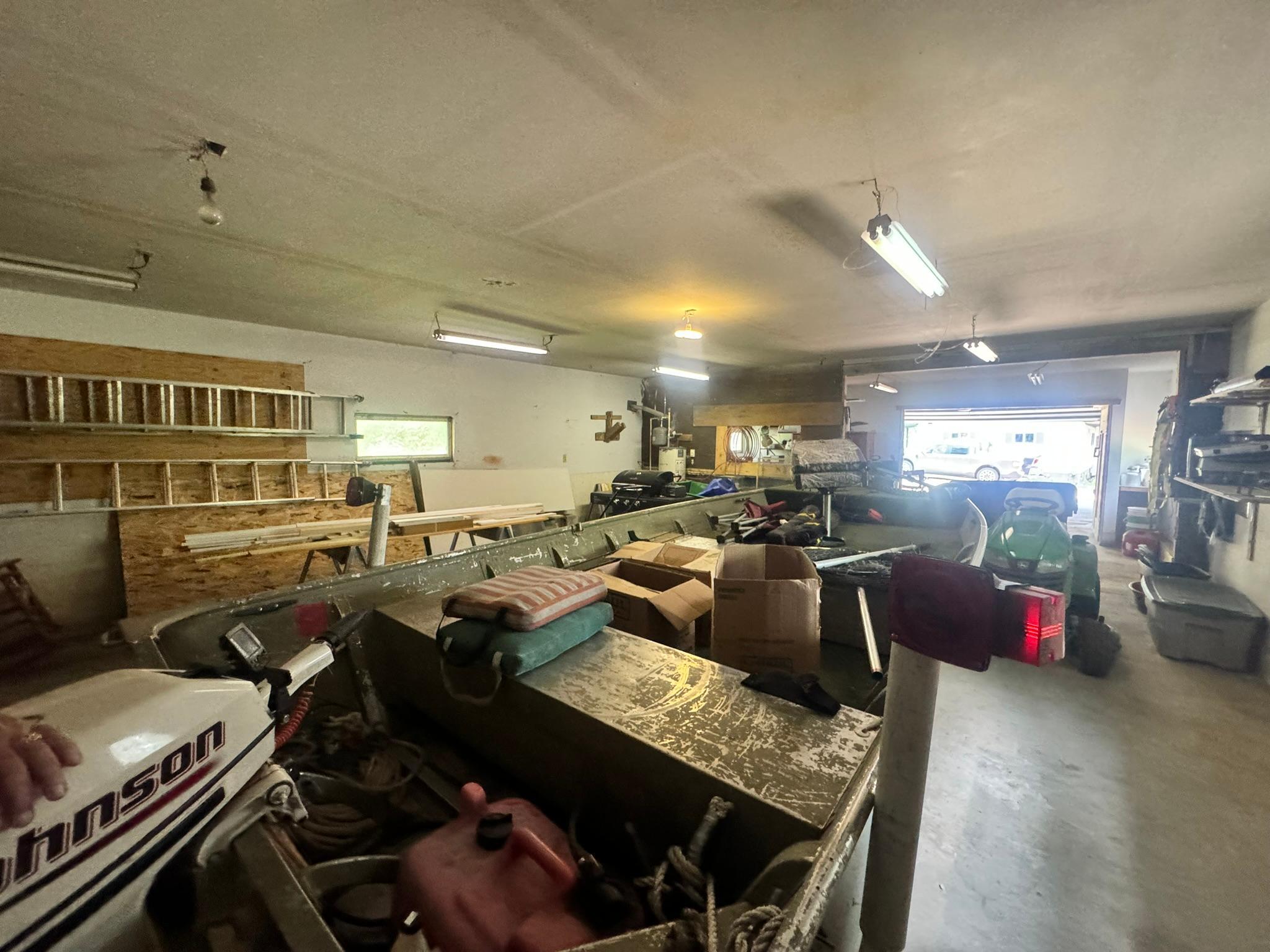 22034 County 2 Property Photo 45