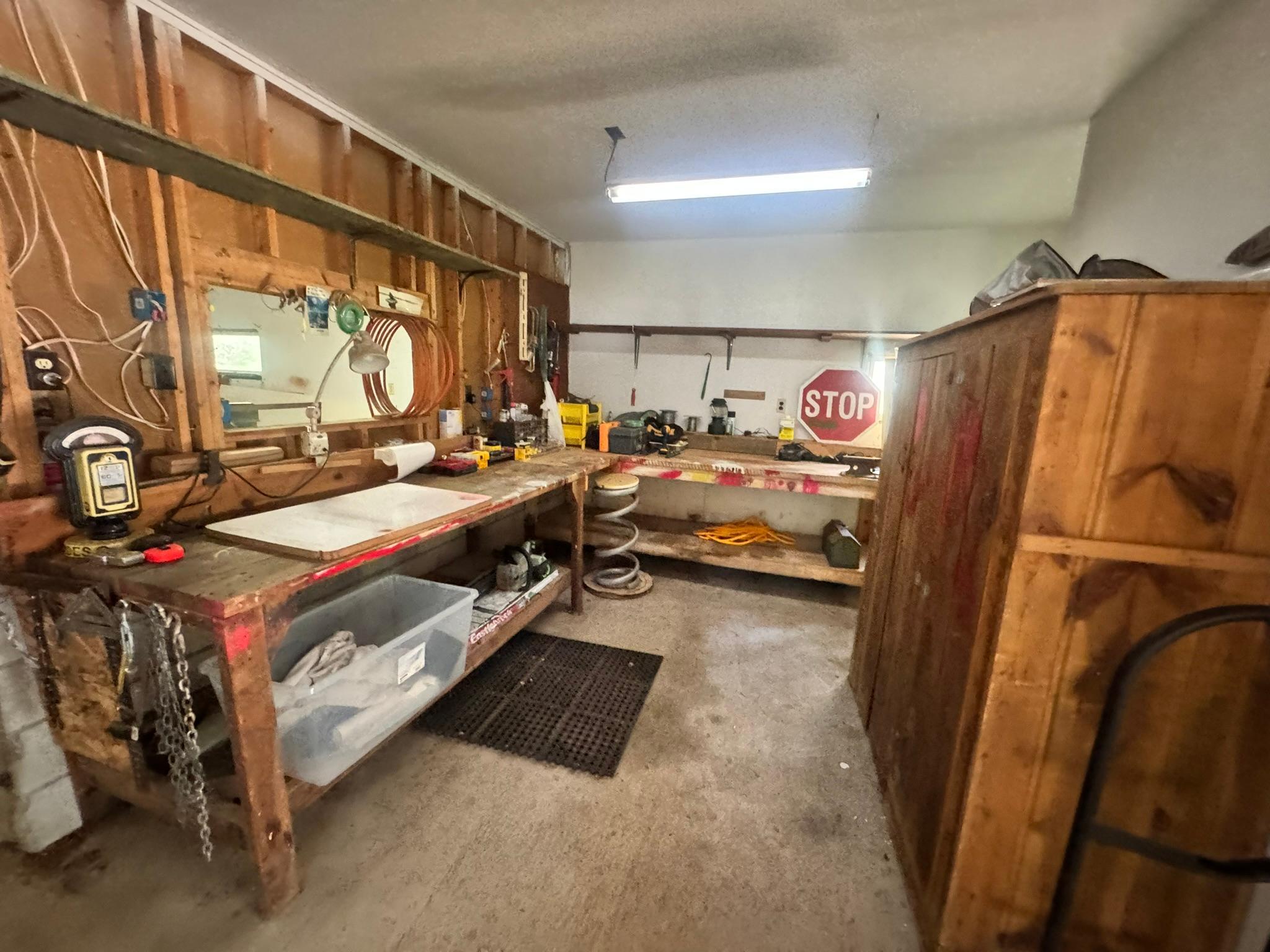 22034 County 2 Property Photo 47