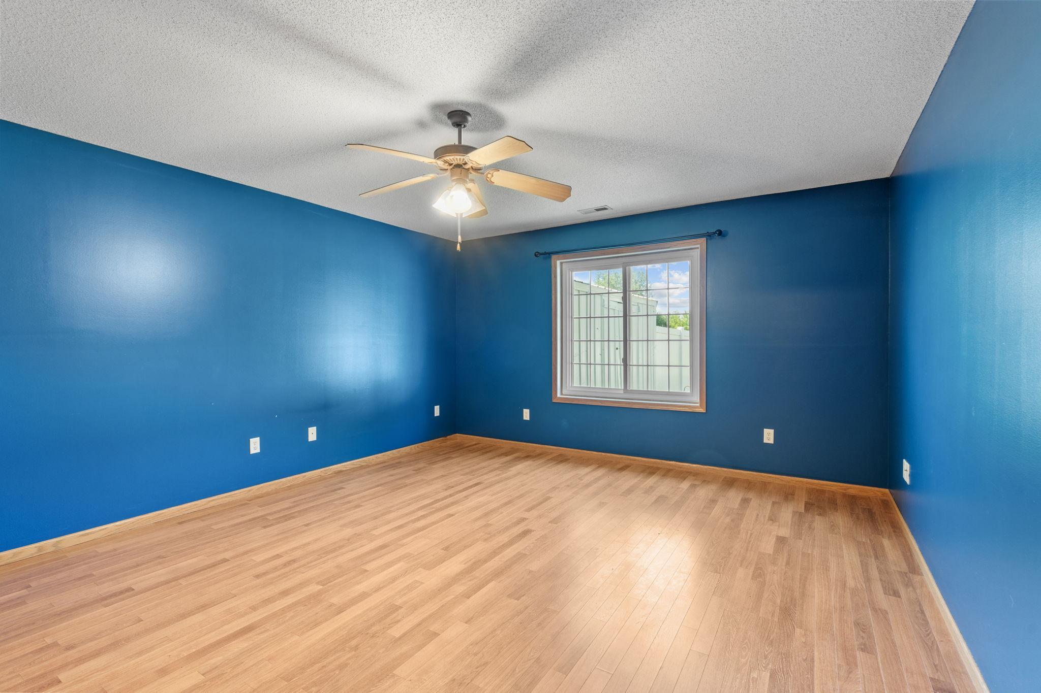 535 Meadows Drive Property Photo 10