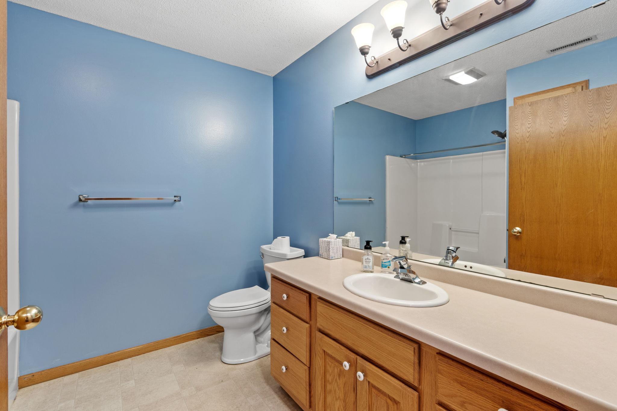 535 Meadows Drive Property Photo 19