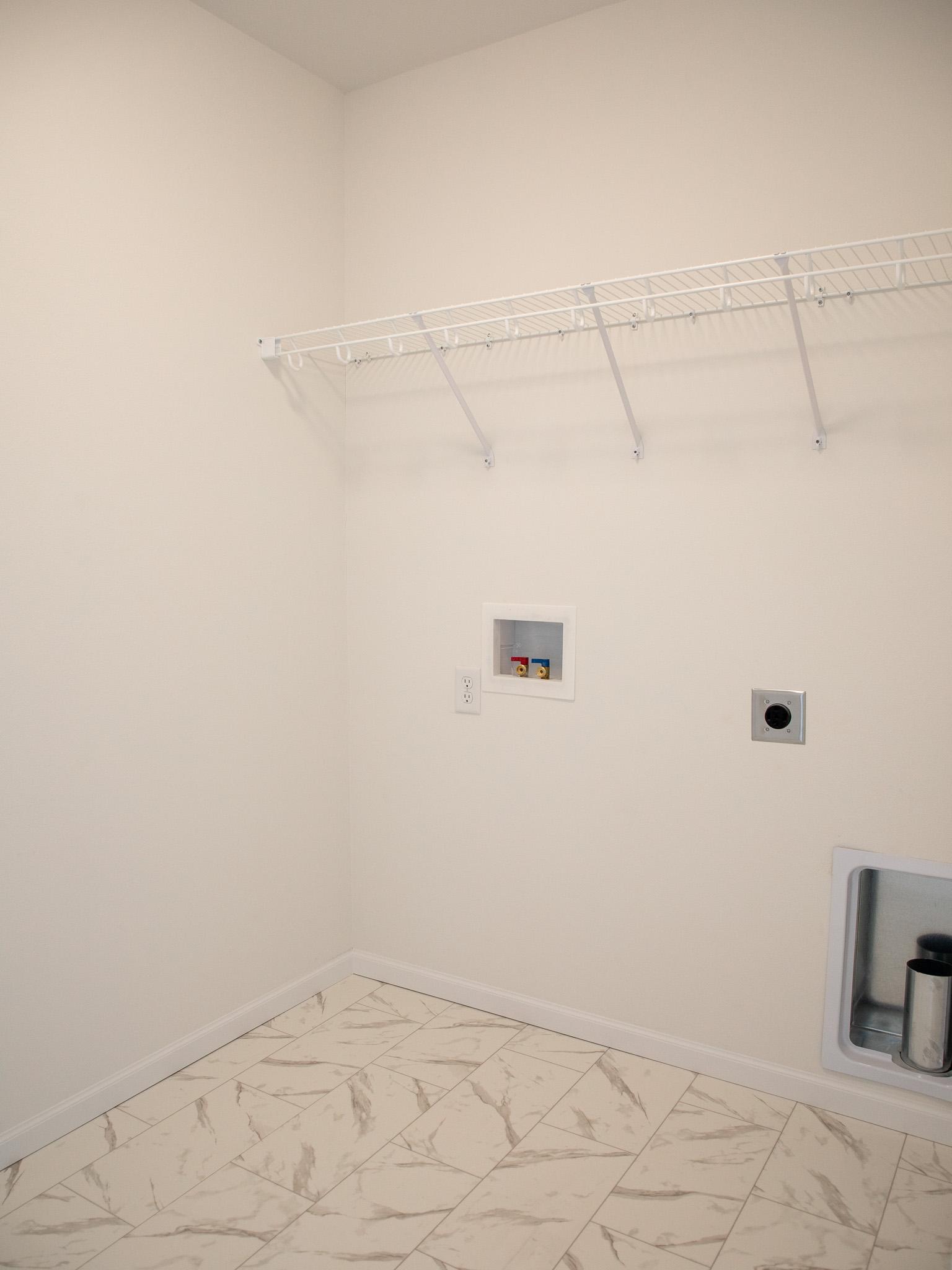 7897 Cottonwood Boulevard Property Photo 13