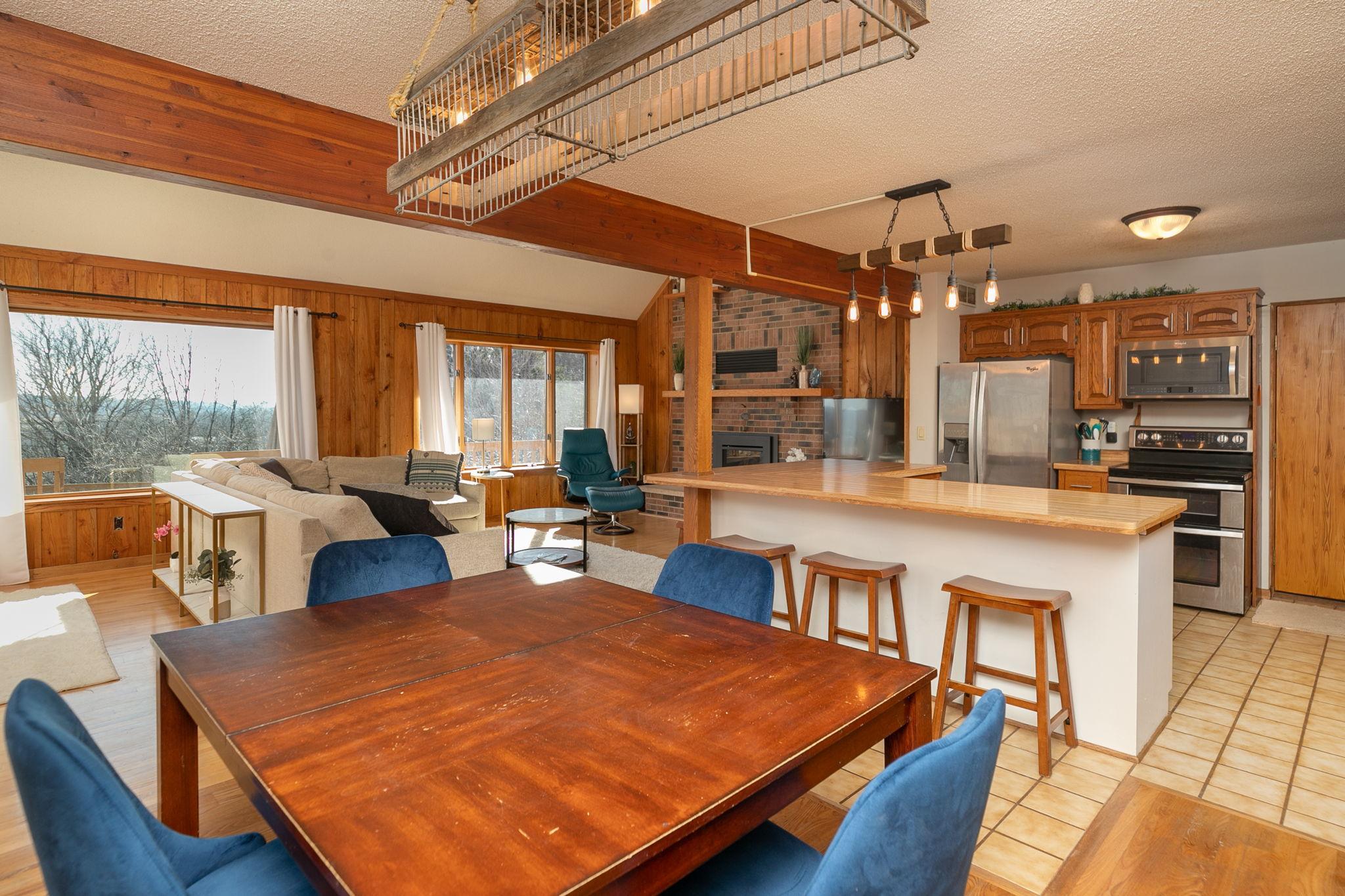 1007 Sunset Road Property Photo 12