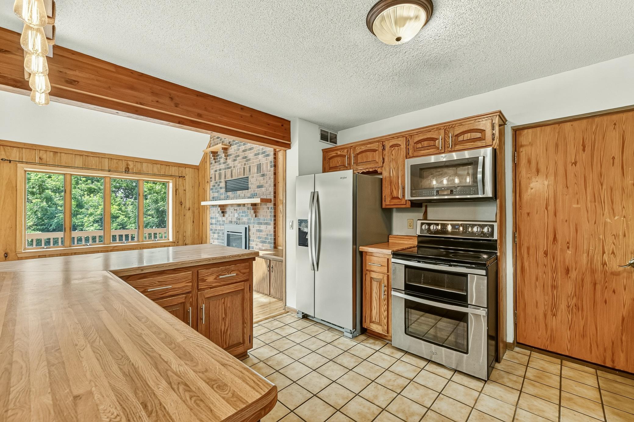 1007 Sunset Road Property Photo 15