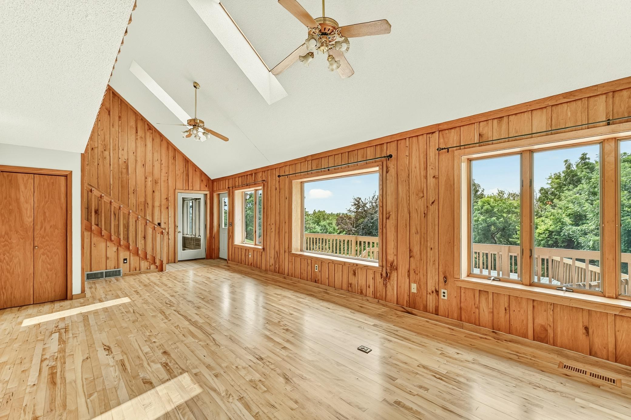 1007 Sunset Road Property Photo 21