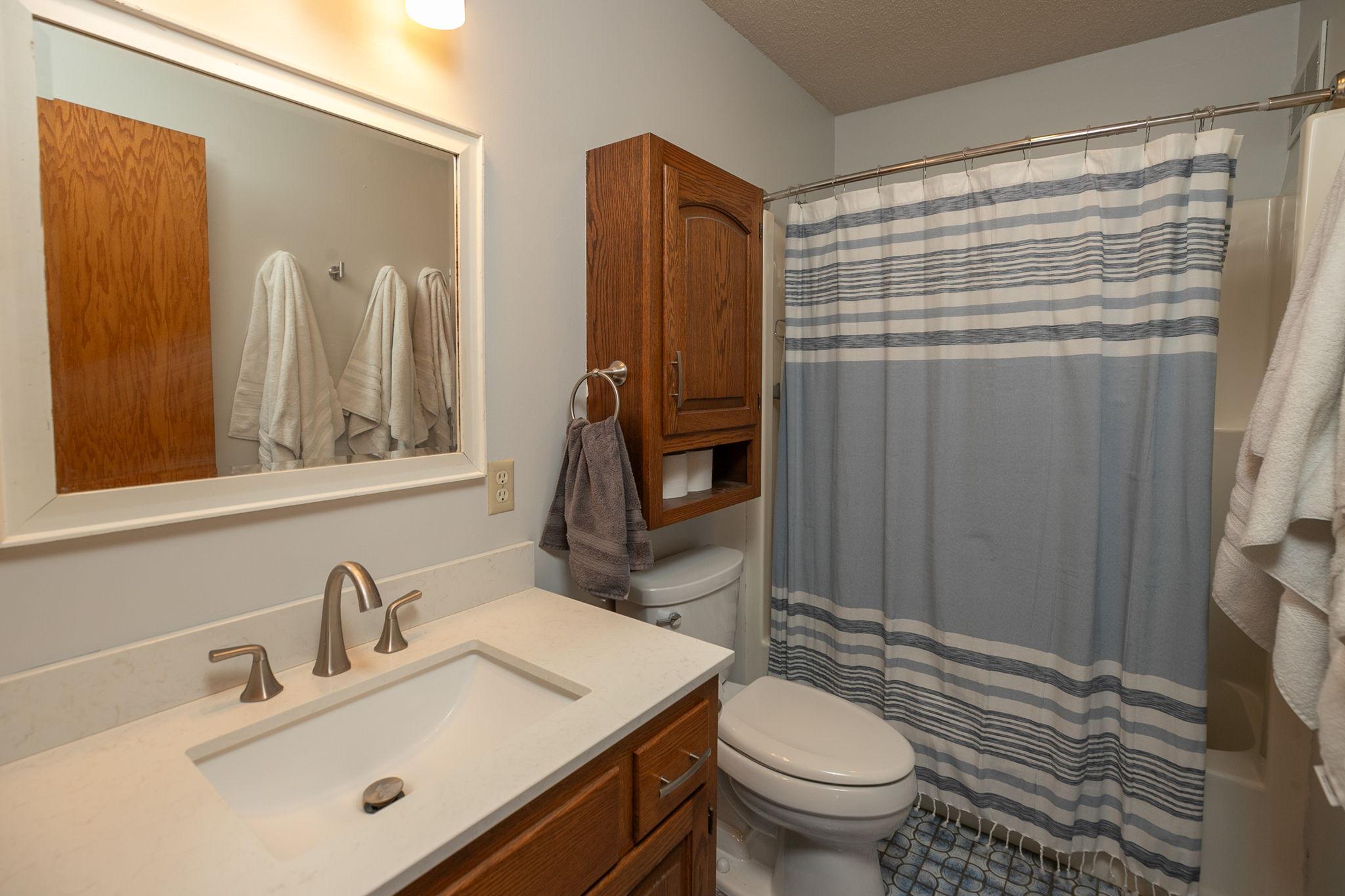 1007 Sunset Road Property Photo 26