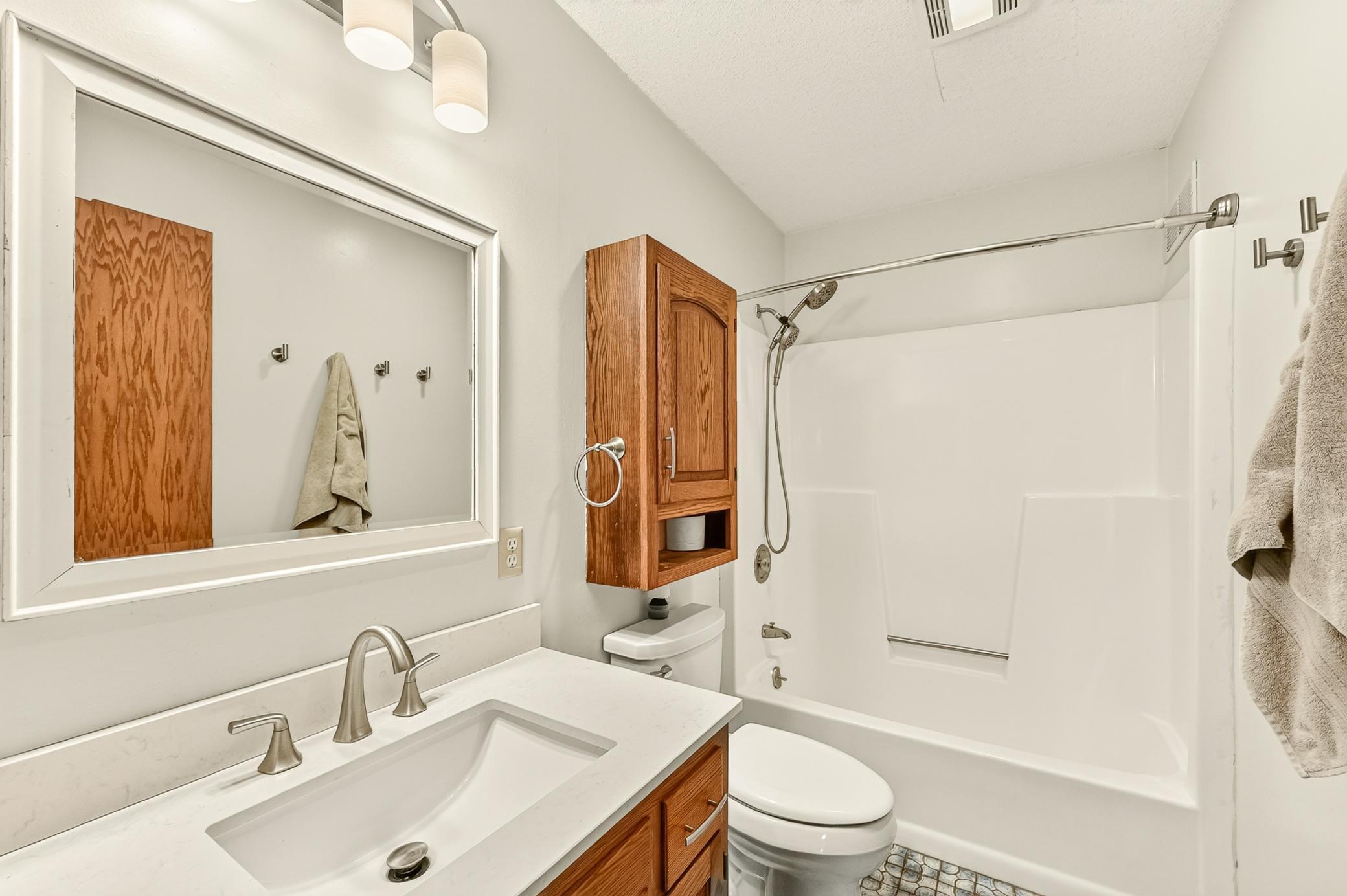 1007 Sunset Road Property Photo 27