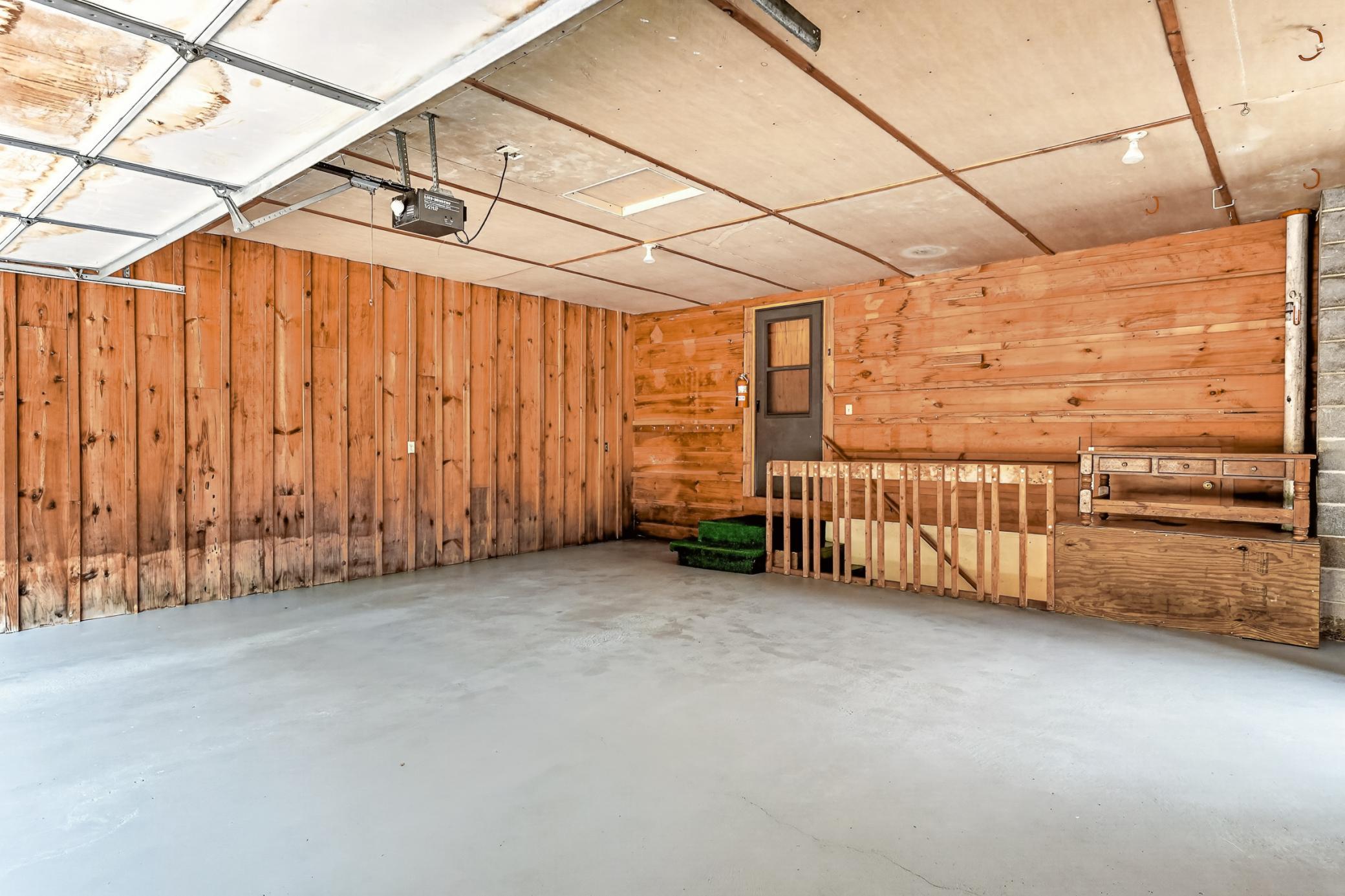 1007 Sunset Road Property Photo 40