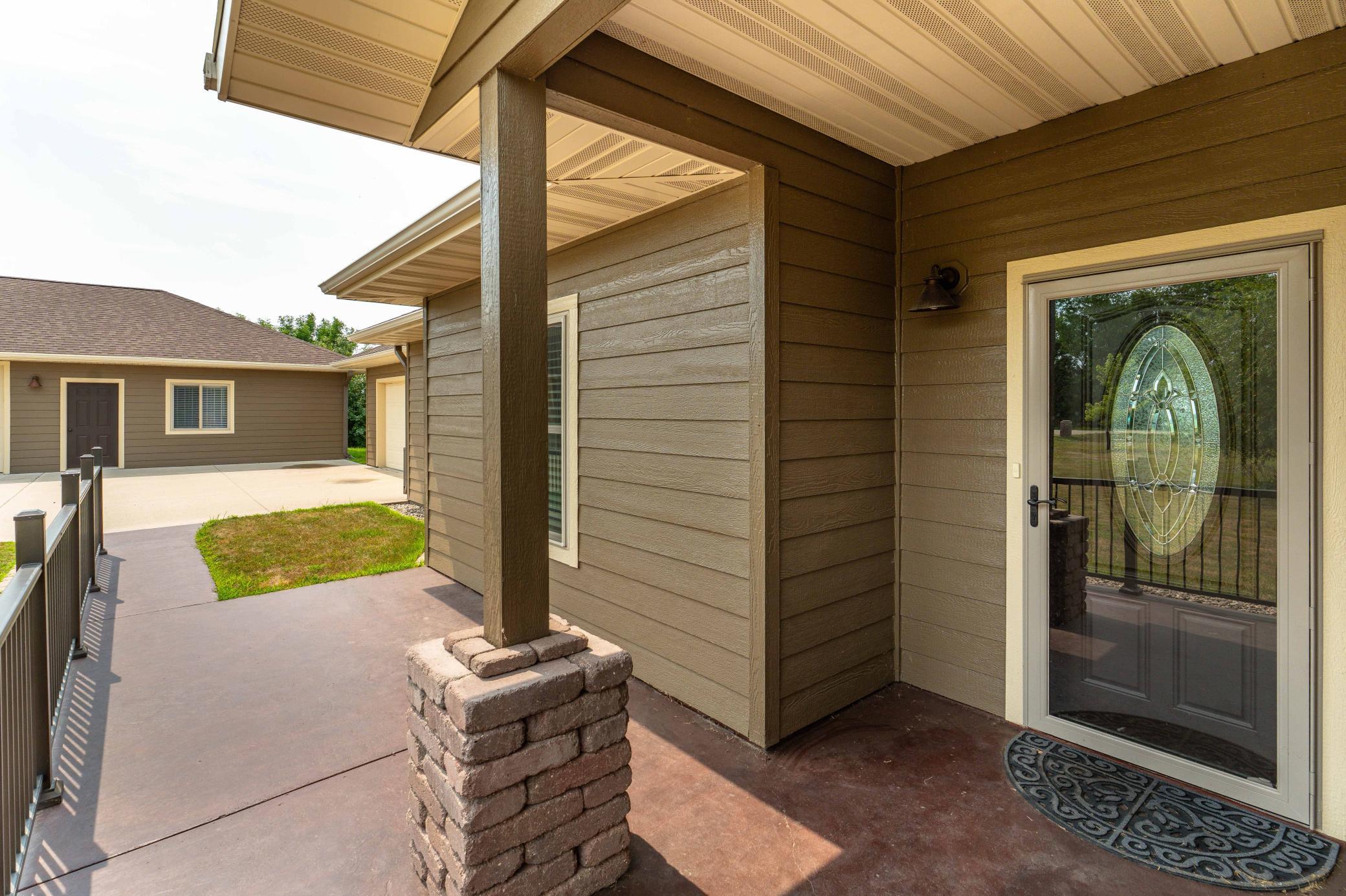 20733 E Dane Prairie Road Property Photo 7