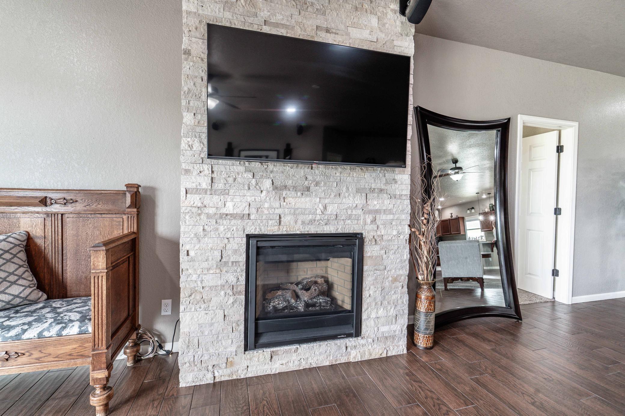 20733 E Dane Prairie Road Property Photo 15